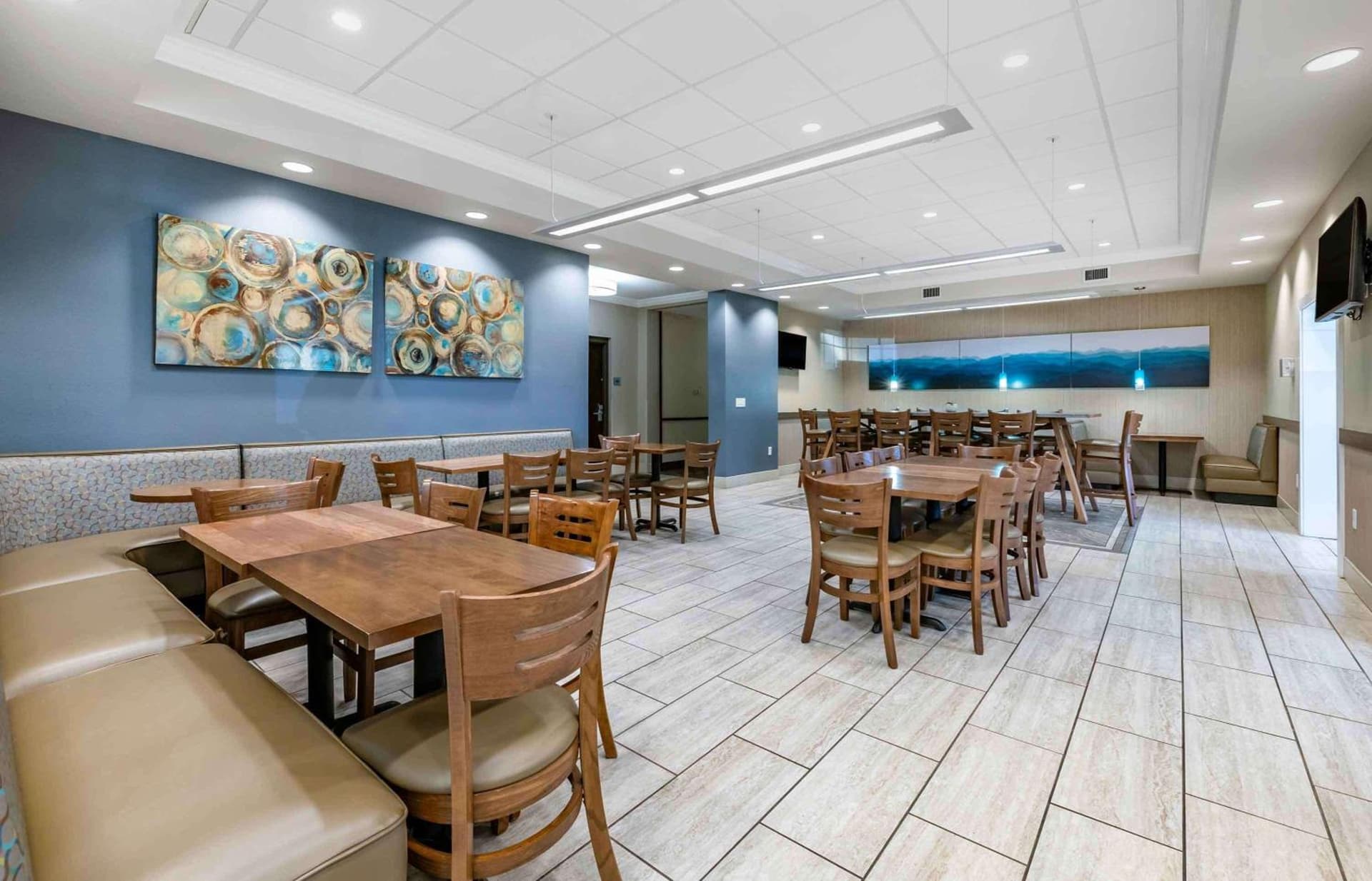 Extended Stay America Premier Suites Lakeland I4 gallery photo in Lakeland, FL — image 58