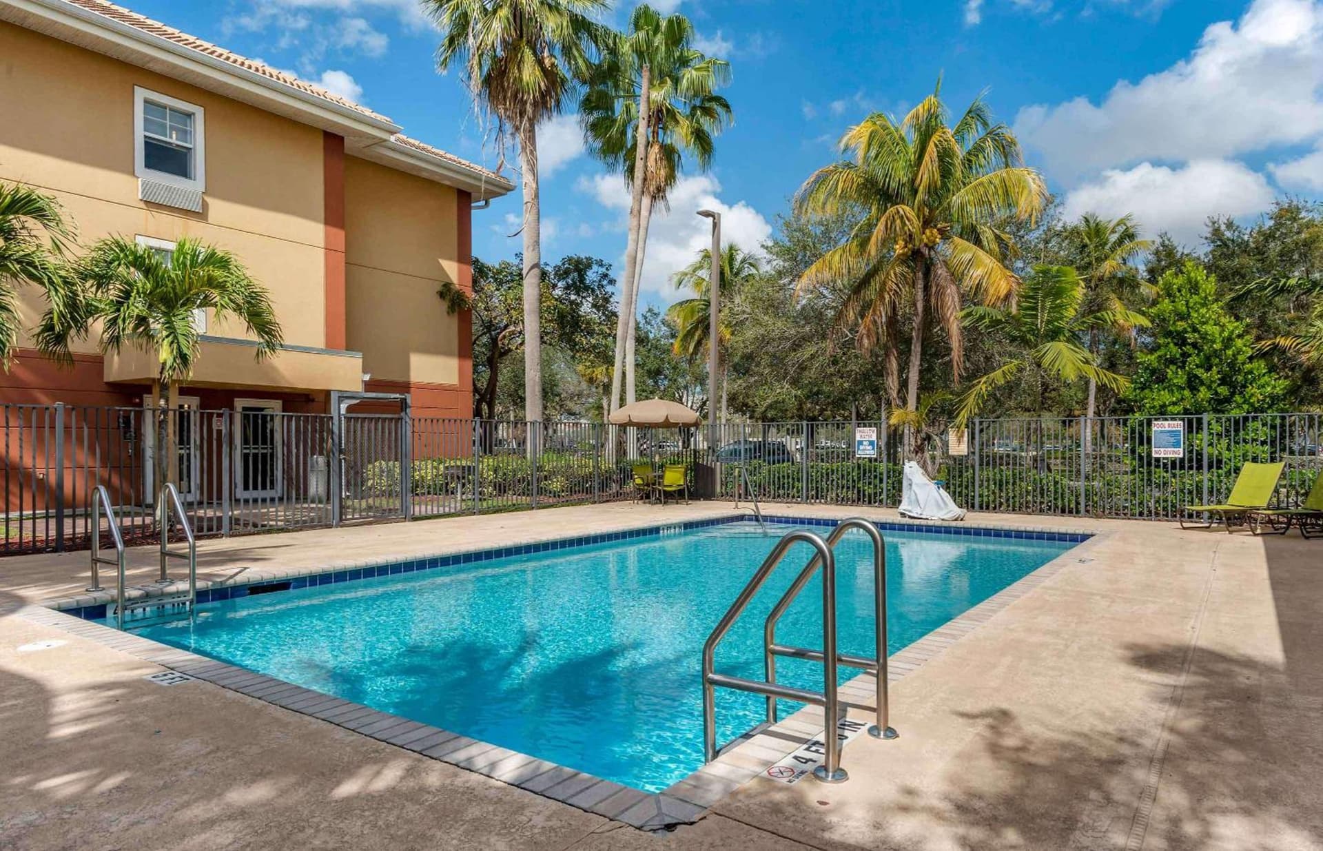 Extended Stay America Suites - Fort Lauderdale - Plantation gallery photo in Plantation, FL — image 29