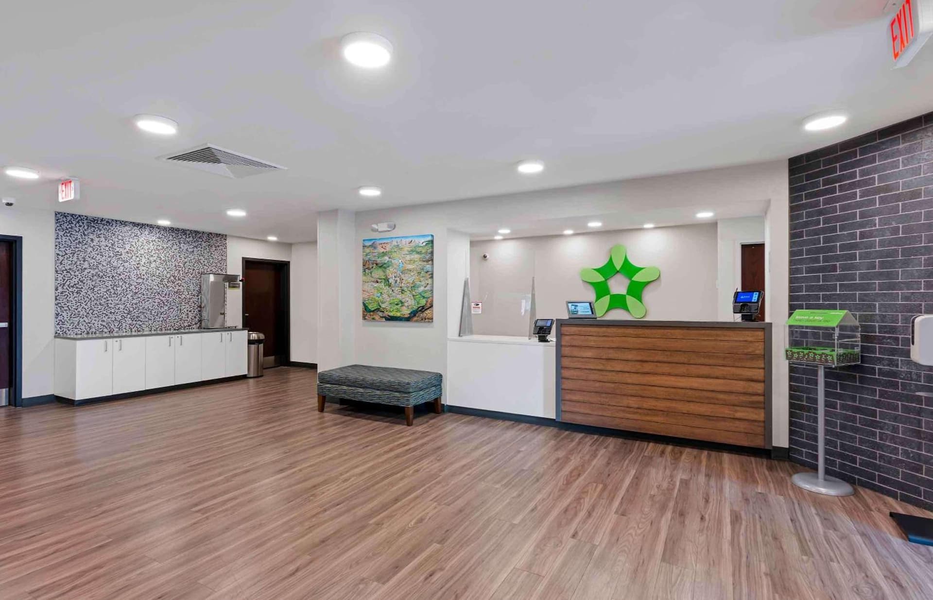 Extended Stay America Premier Suites - Miami - Downtown Brickell - Cruise Port property views in Miami, FL — gallery photo 3