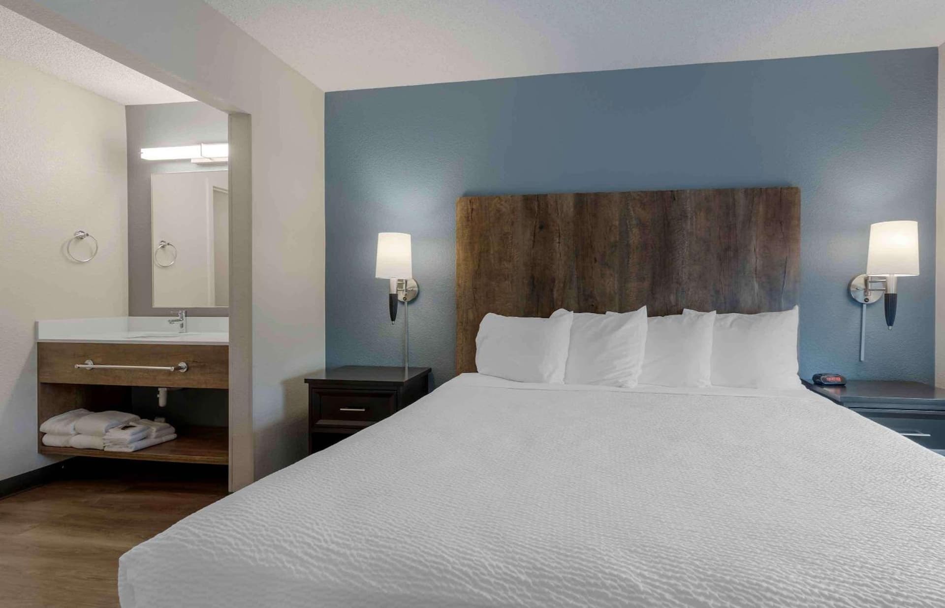 Extended Stay America Suites - Boston - Burlington gallery photo in Burlington — image 6