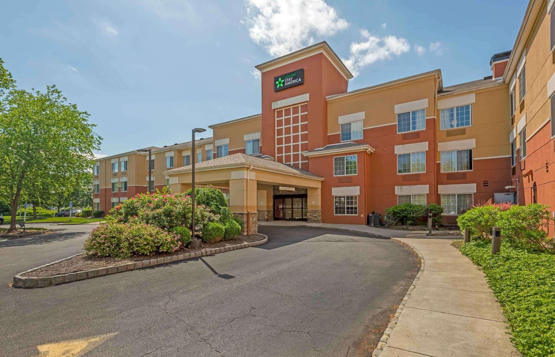 Extended Stay America Suites - Hanover - Parsippany interior in Whippany, NJ — gallery photo 2