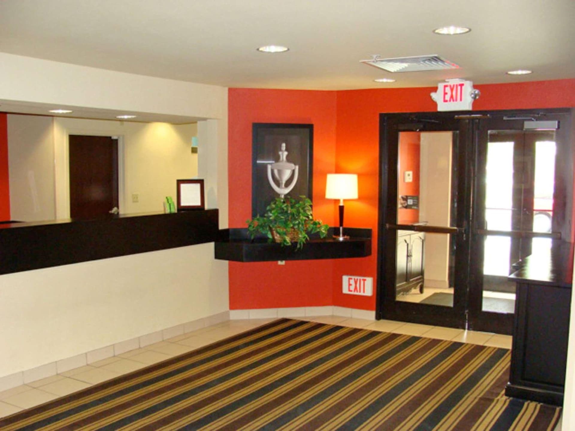 Extended Stay America Suites - Somerset - Franklin property views in Somerset, NJ — gallery photo 3