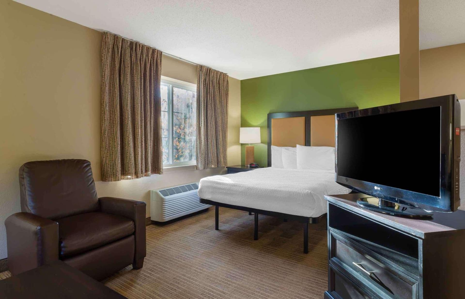 Extended Stay America Suites - Hartford - Farmington gallery photo in Farmington — image 37