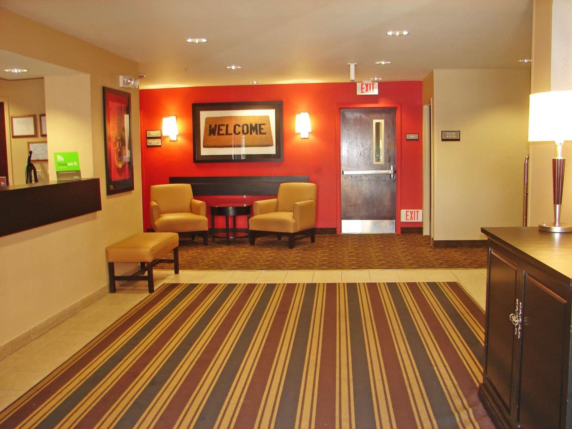 Extended Stay America Suites - Hartford - Meriden interior in Meriden, CT — gallery photo 2