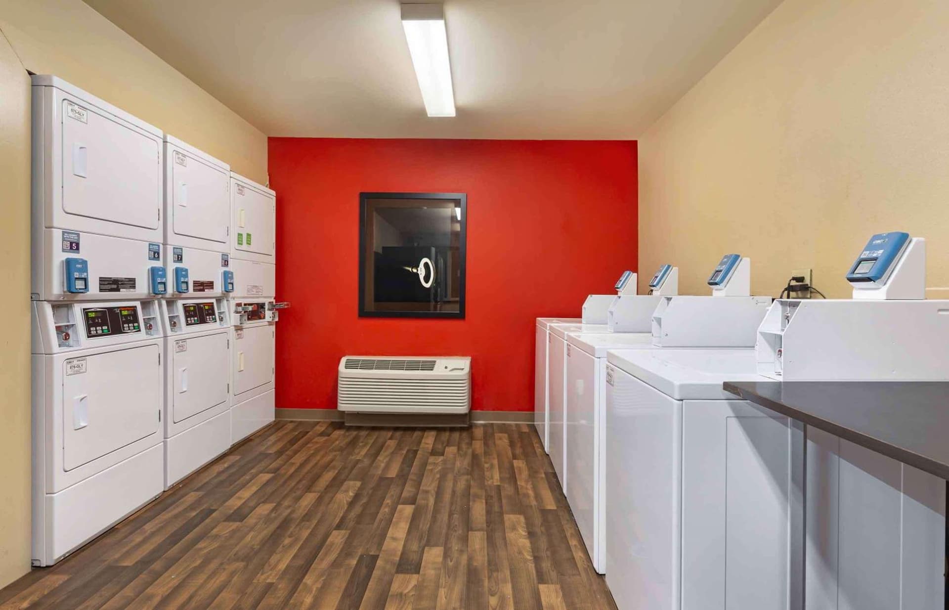 Extended Stay America Suites - Nashua - Manchester gallery photo in Nashua, NH — image 31