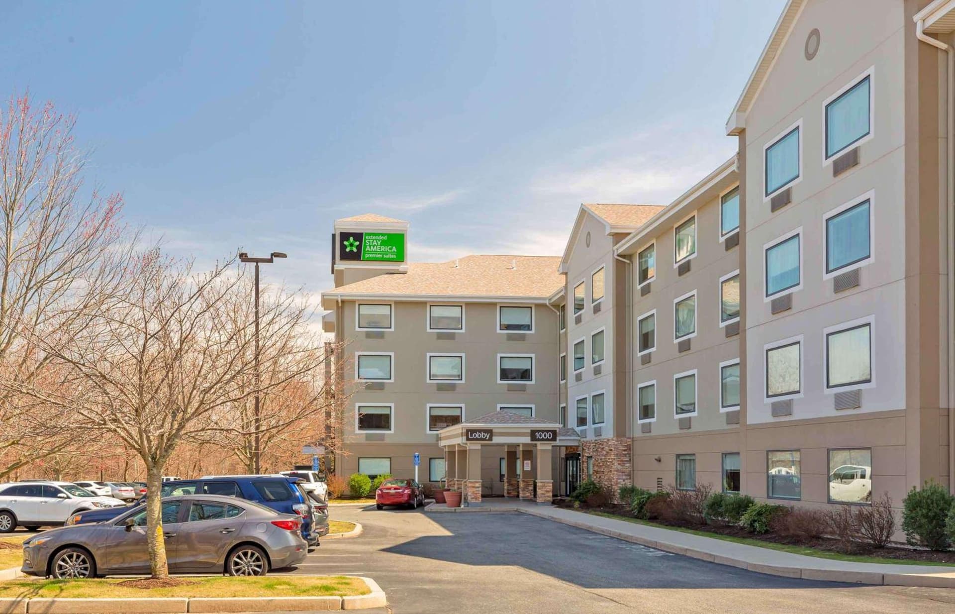 Extended Stay America Premier Suites - Providence - East Providence interior in East Providence, RI — gallery photo 2