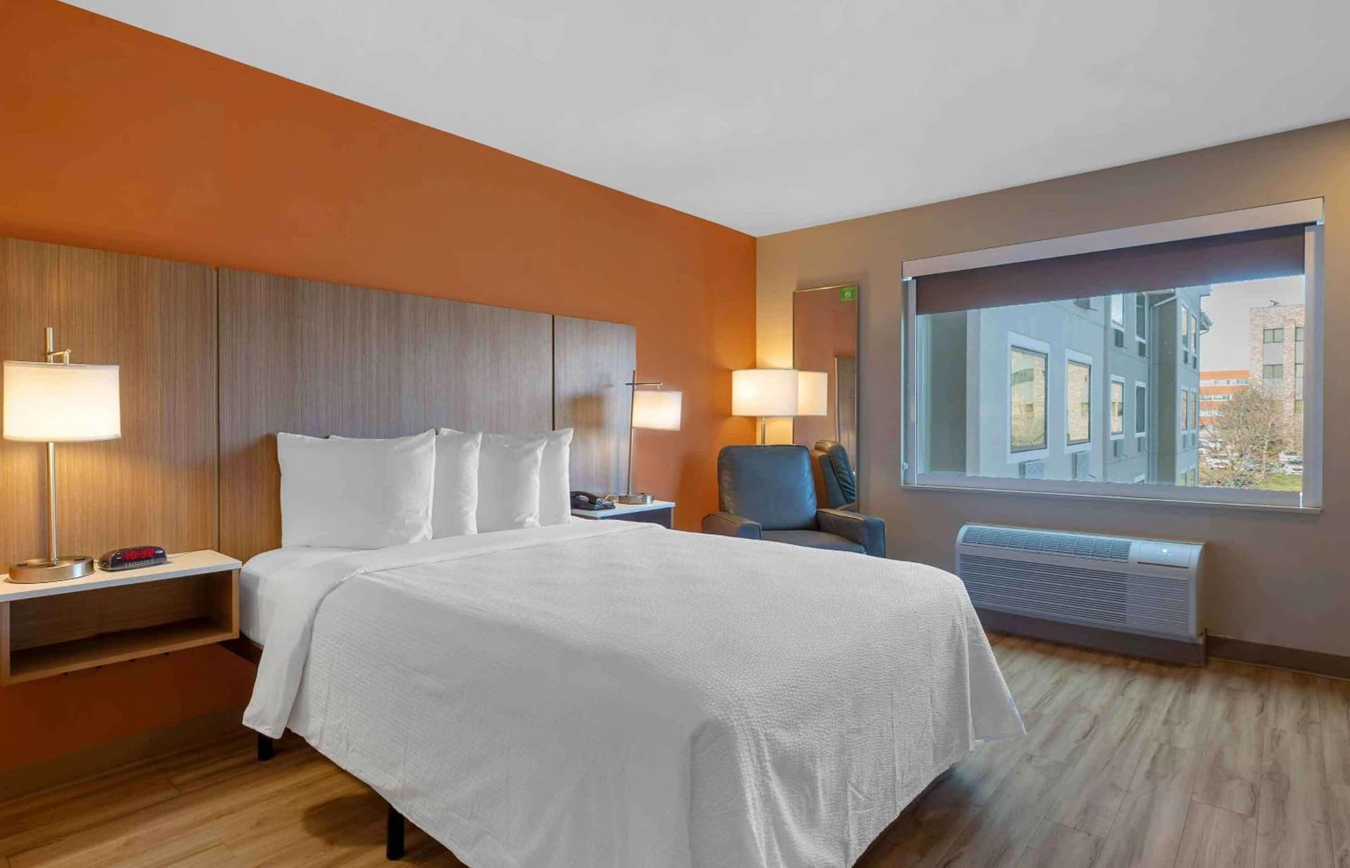 Extended Stay America Premier Suites - Providence - East Providence gallery photo in East Providence, RI — image 18