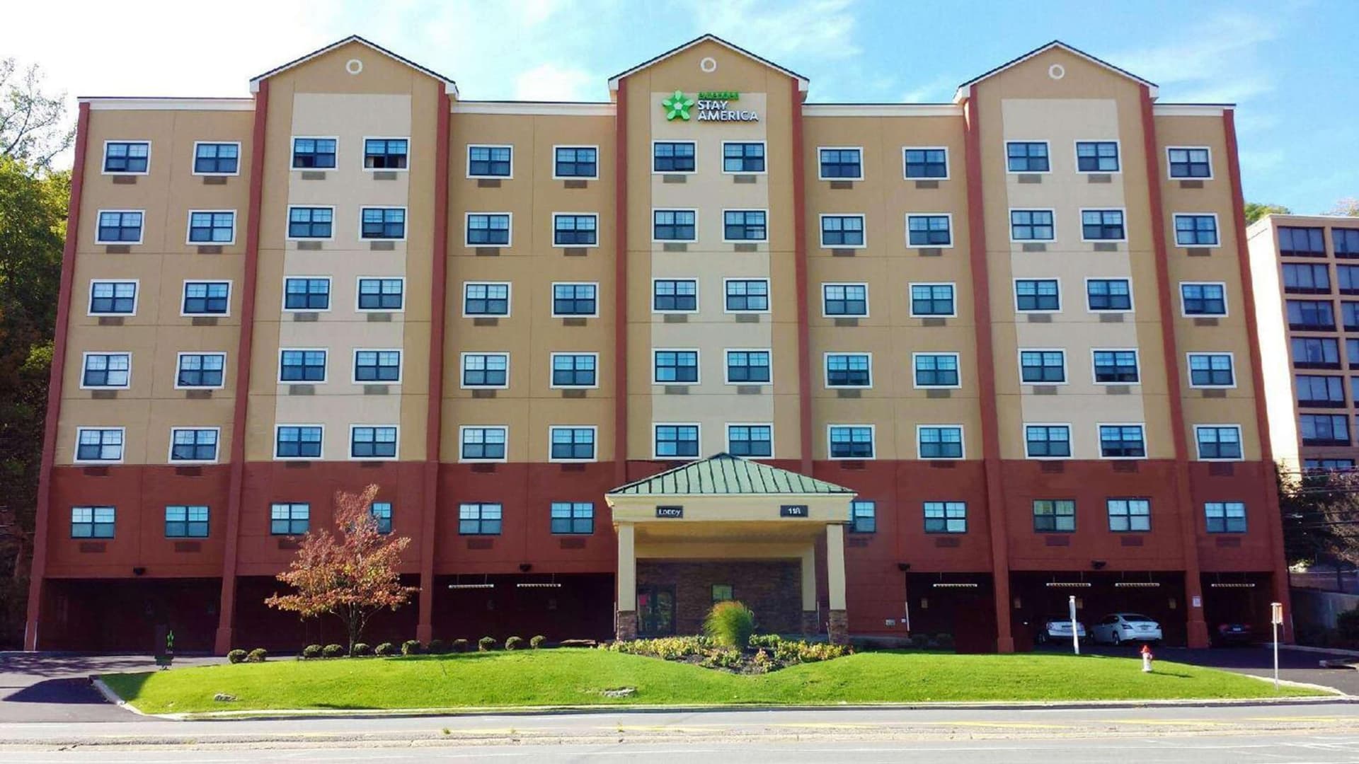 Extended Stay America Suites - White Plains - Elmsford featured exterior or lobby in Elmsford, NY — similar hotel