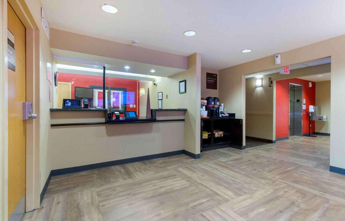 Extended Stay America Suites - Washington, DC - Fairfax property views in Fairfax, VA — gallery photo 3