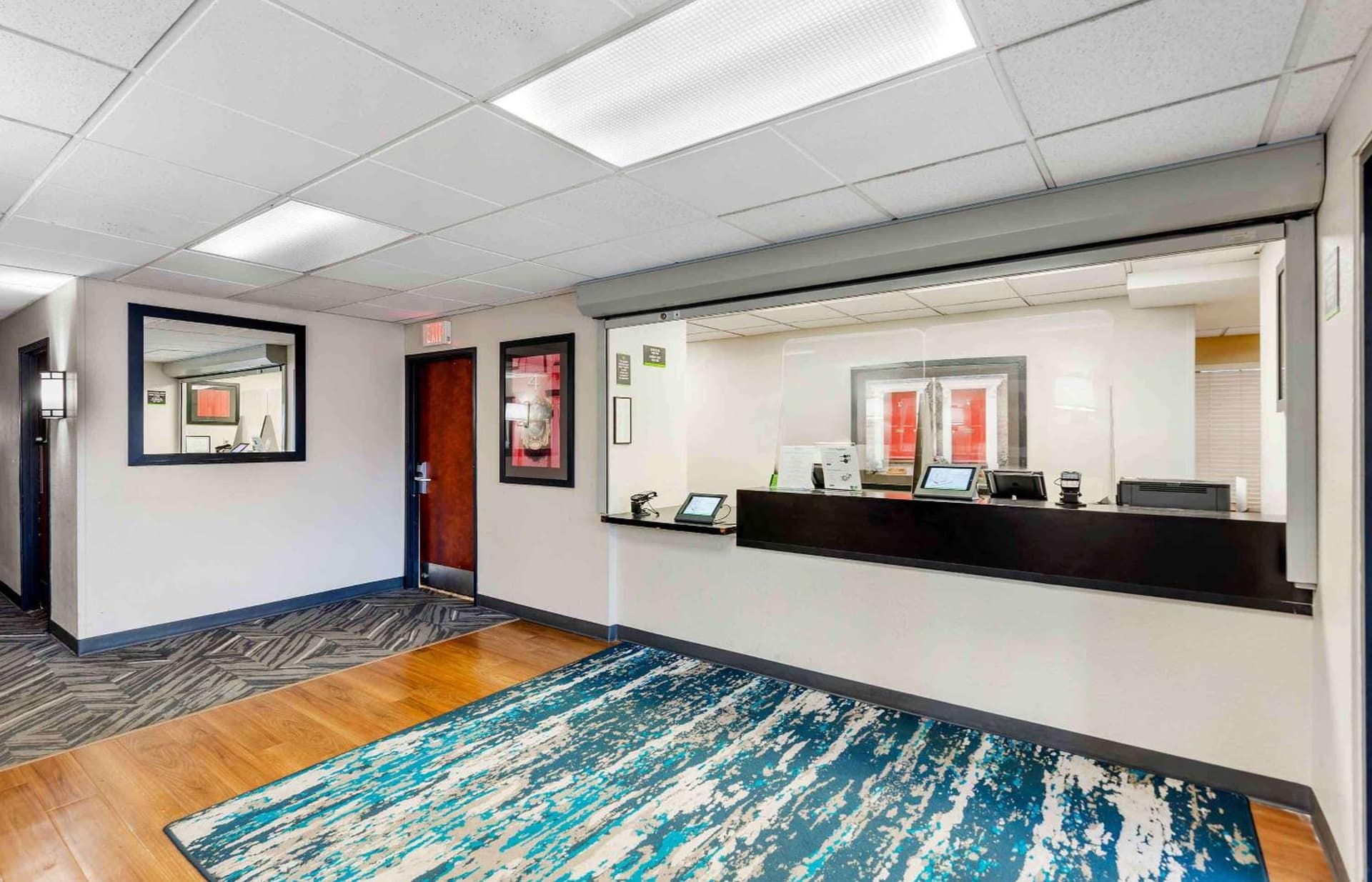 Extended Stay America Select Suites - Chicago - Naperville - West property views in Warrenville, IL — gallery photo 3