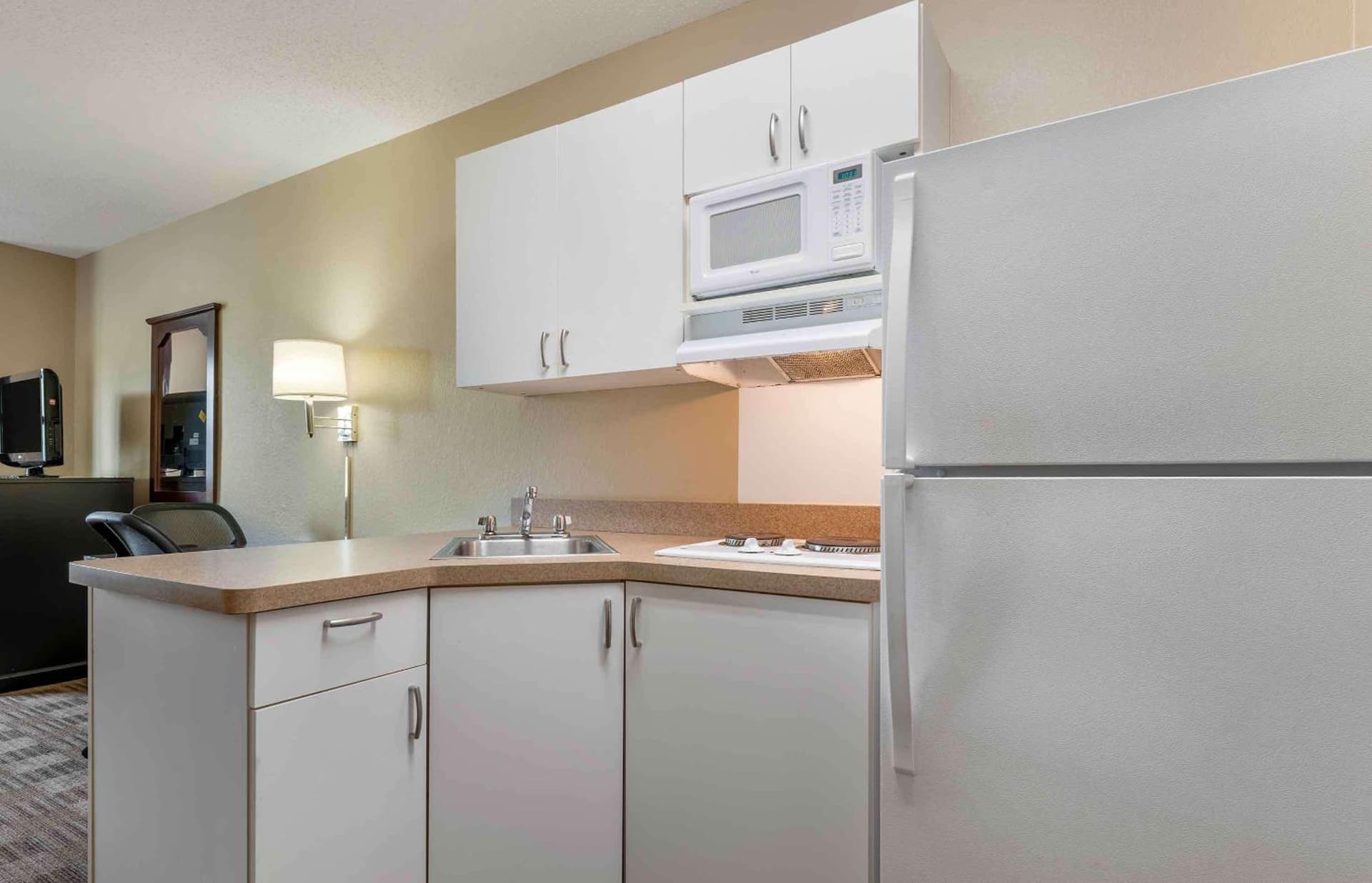 Extended Stay America Suites - Bloomington - Normal gallery photo in Bloomington, IL — image 39
