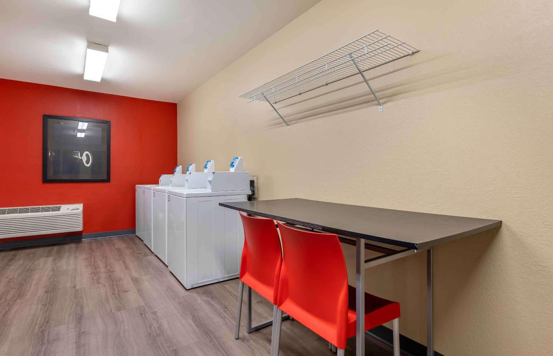 Extended Stay America Suites - Bloomington - Normal gallery photo in Bloomington, IL — image 16