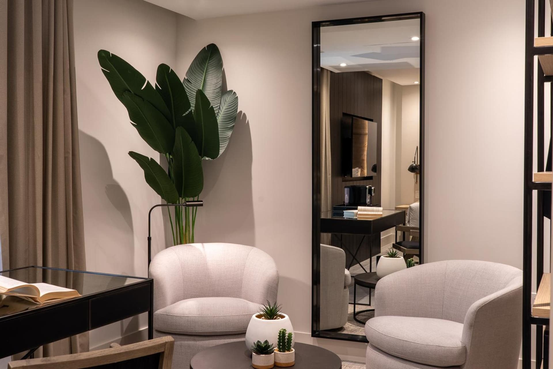 Nassau Suite South Beach, an All Suite Hotel property views in Miami Beach, FL — gallery photo 3