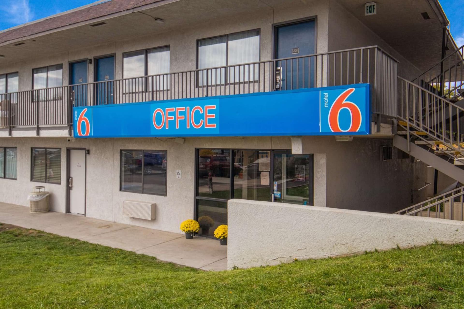 Motel 6-Elko, NV property views in Elko, NV — gallery photo 3