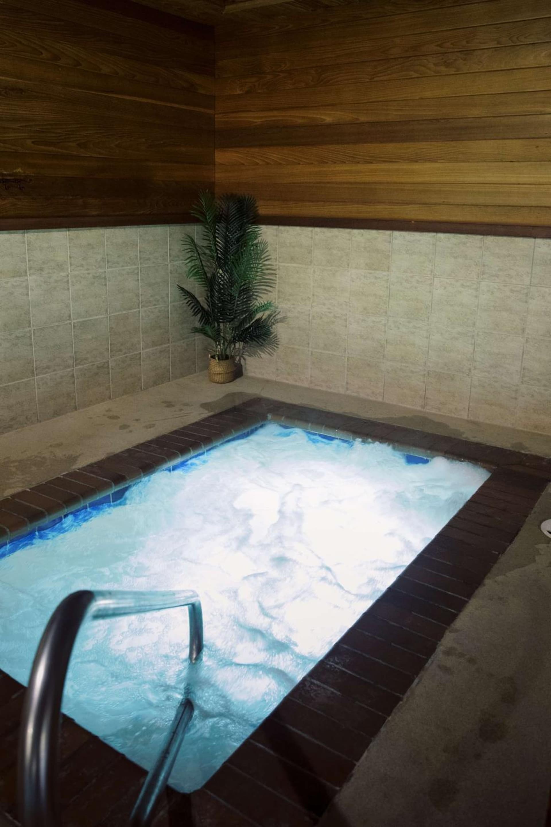 Best Western University Inn and Suites property views in Forest Grove, OR — gallery photo 3