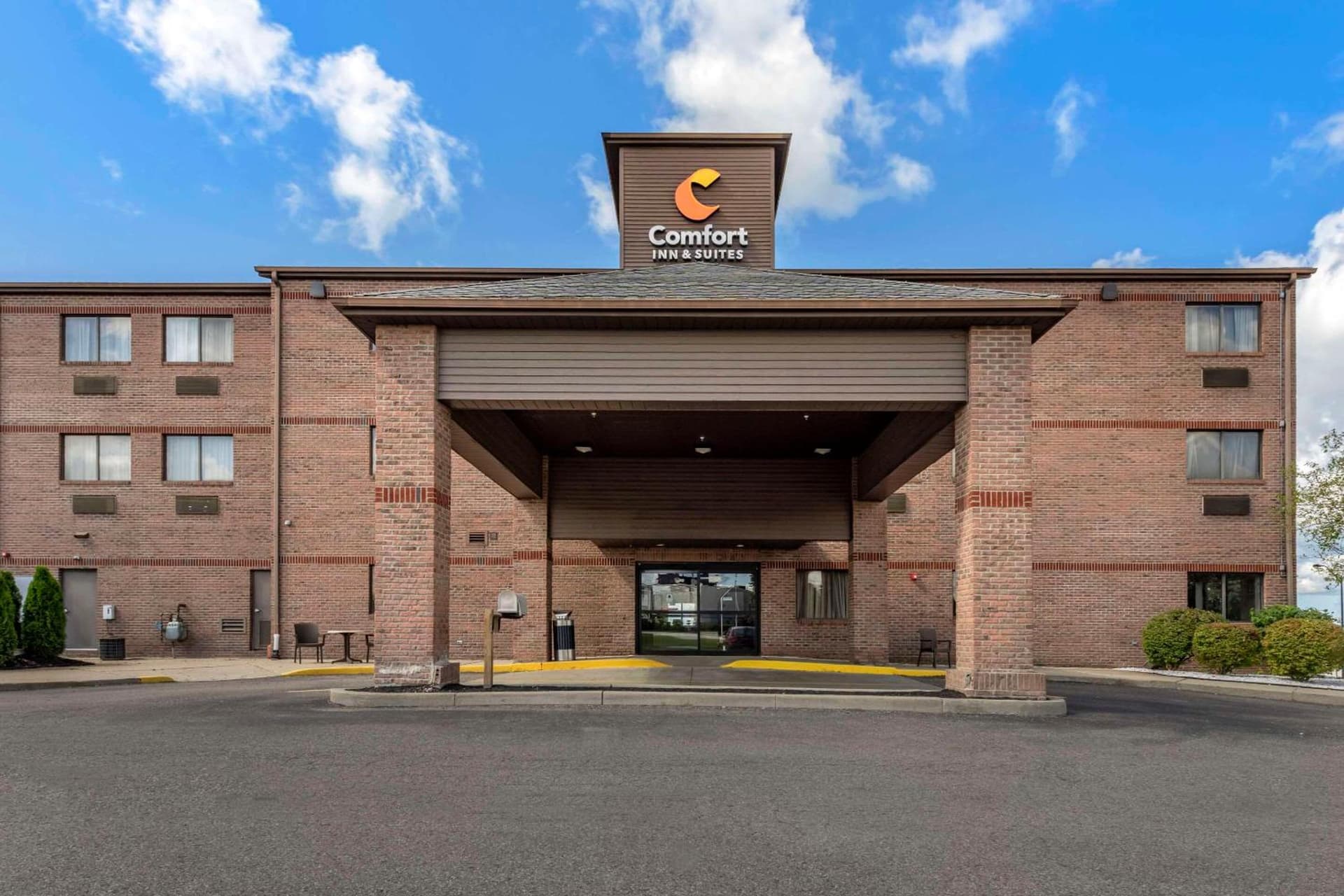 Comfort Inn & Suites Streetsboro - Kent featured exterior or lobby in Streetsboro, OH — similar hotel
