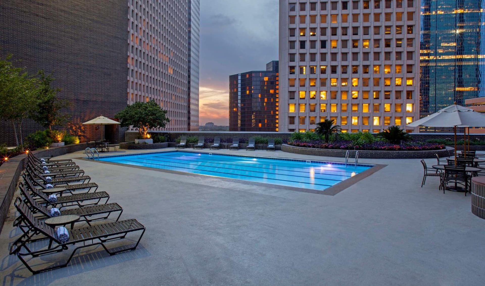 Hyatt Regency Houston Downtown interior in Houston, TX — gallery photo 2