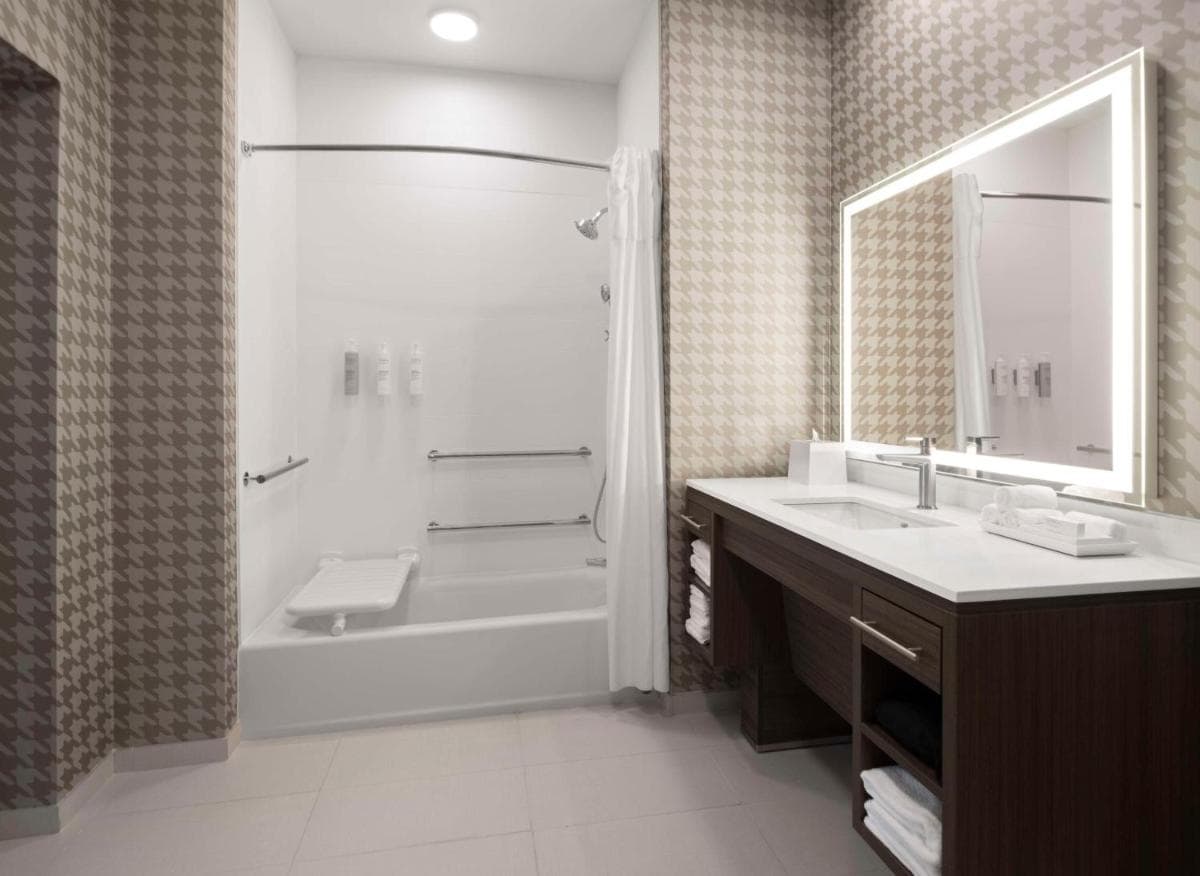 Home2 Suites by Hilton Orlando South Davenport gallery photo in Davenport, FL — image 13