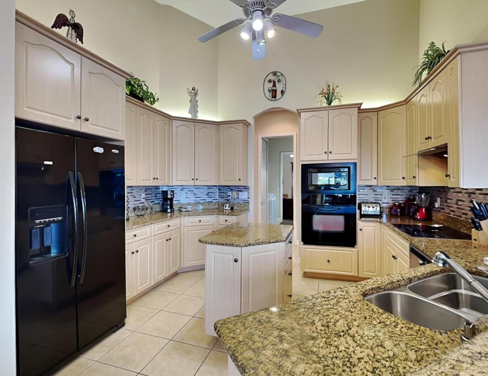 A Rose Lake Escape gallery photo in Cape Coral, FL — image 12