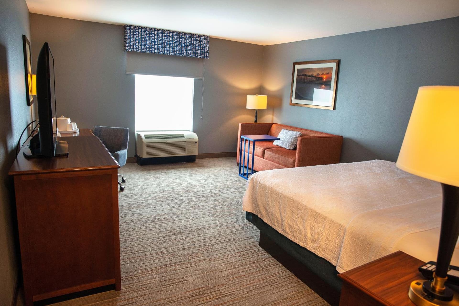Hampton Inn & Suites Jacksonville gallery photo in Jacksonville, NC — image 43
