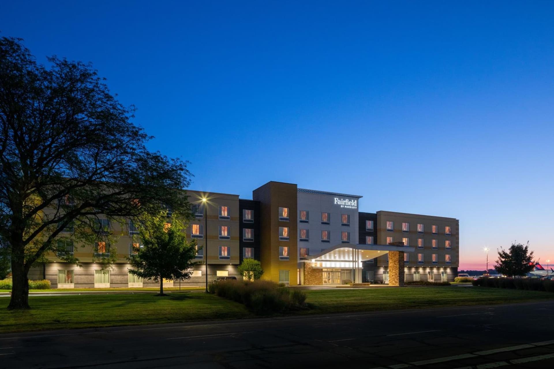 Fairfield Inn & Suites by Marriott Columbus Airport featured exterior or lobby in Columbus, OH — similar hotel