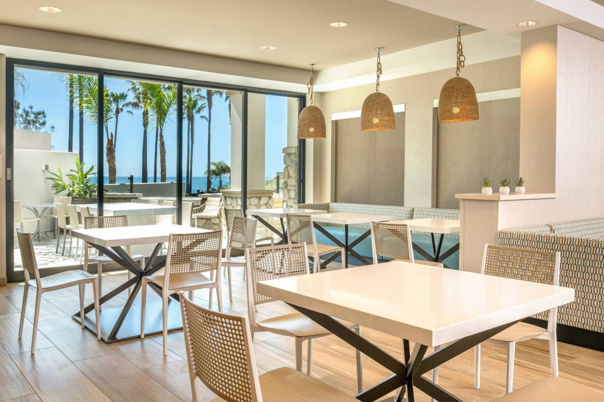 SpringHill Suites by Marriott San Diego Carlsbad gallery photo in Carlsbad, CA — image 15
