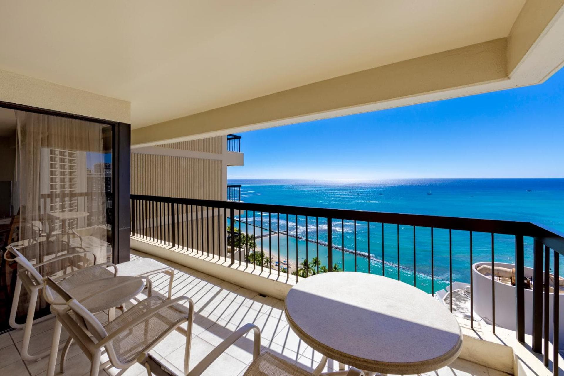 Ocean Front Spectacular Condo interior in Honolulu, HI — gallery photo 2
