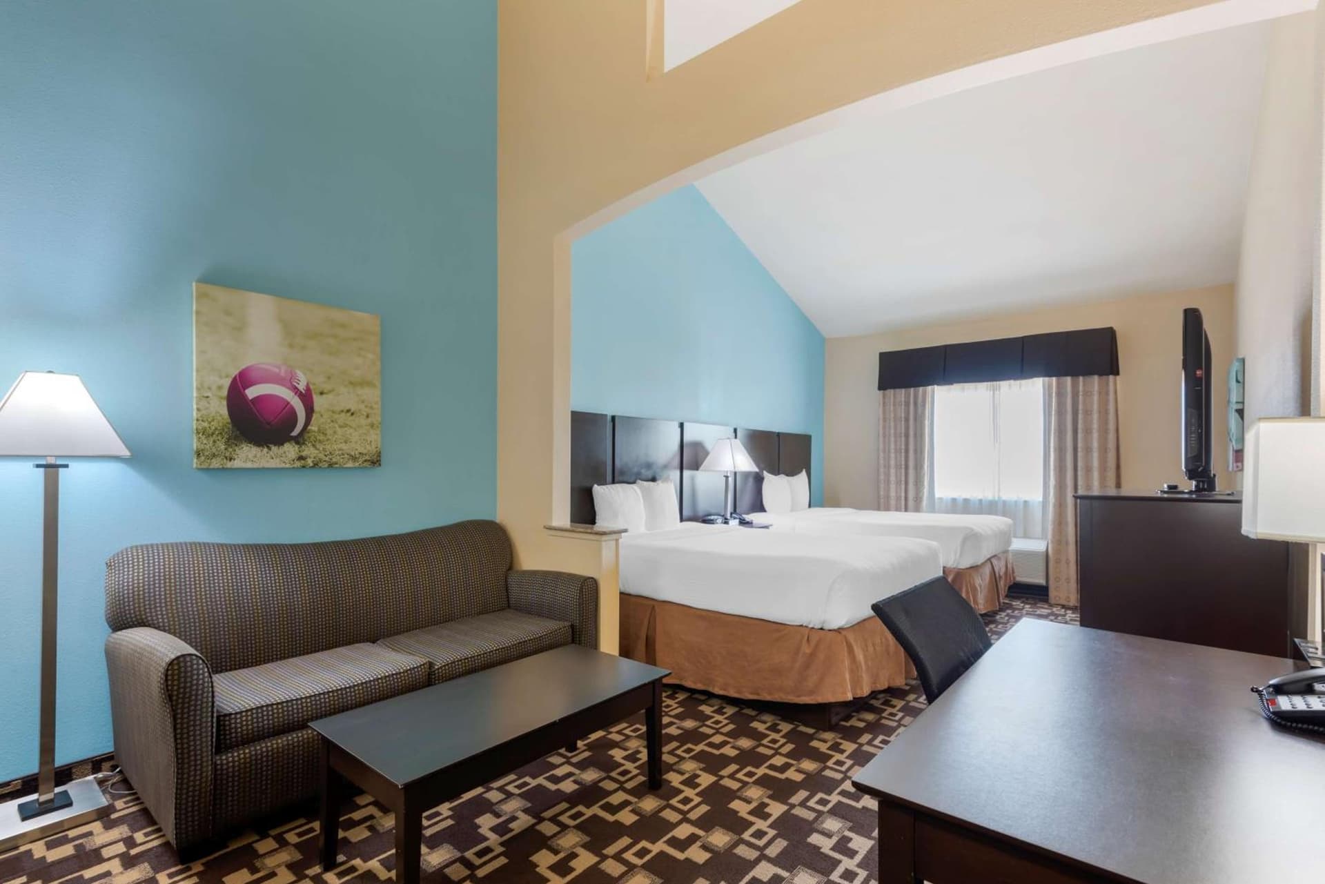 Best Western Plus Arlington North Hotel & Suites gallery photo in Arlington, TX — image 13