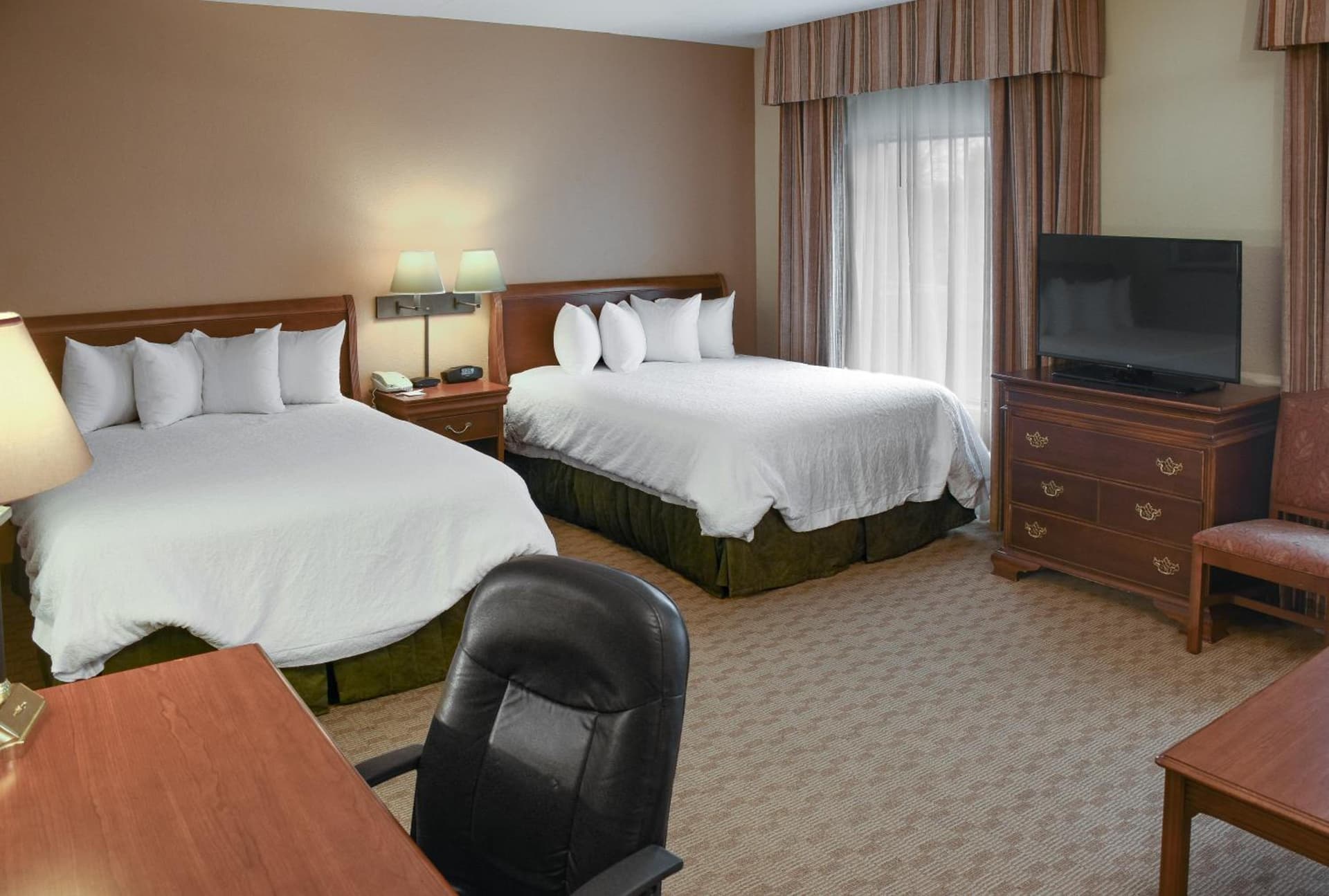 Hampton Inn & Suites Youngstown-Canfield gallery photo in Canfield, OH — image 44