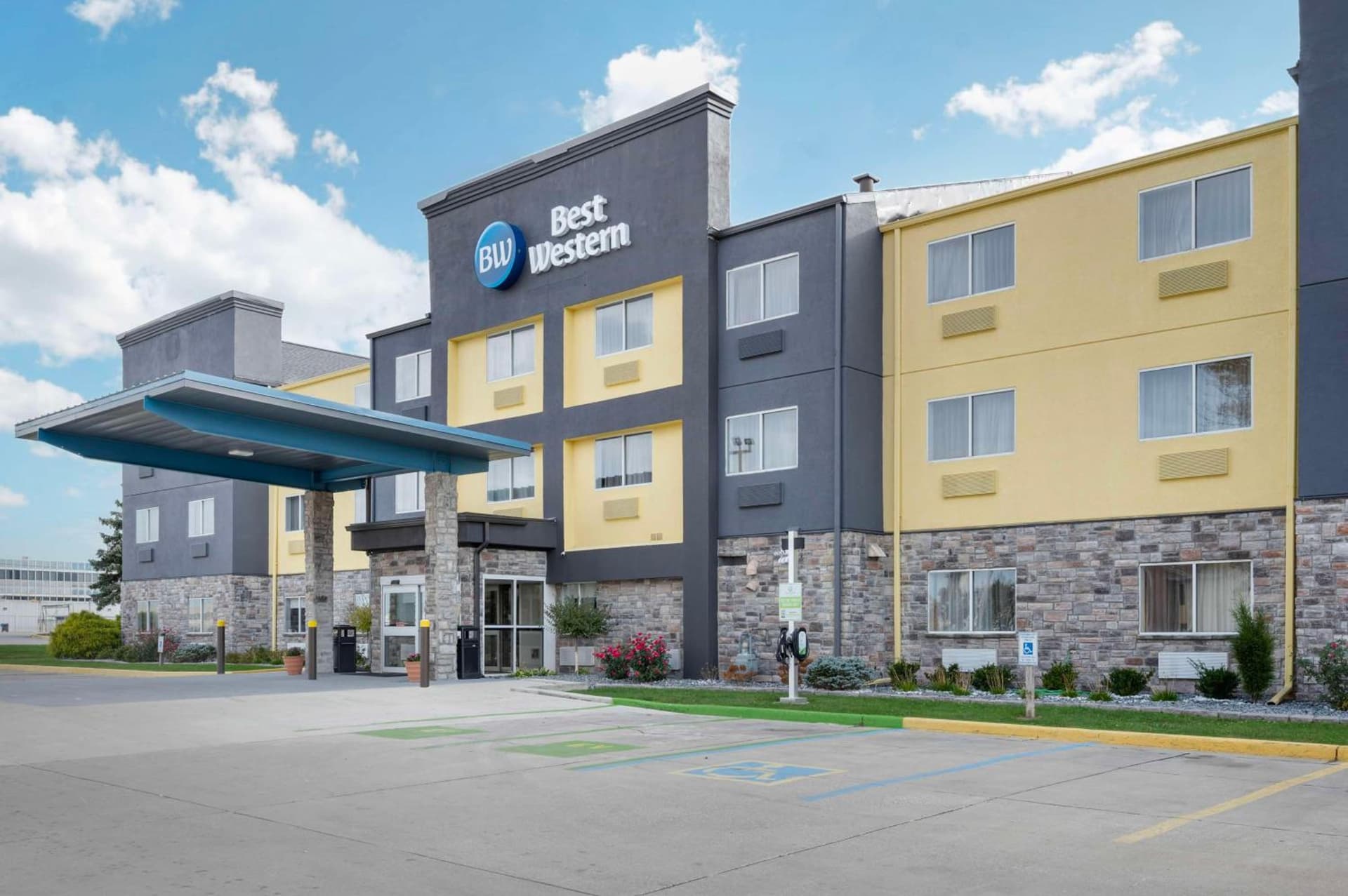 Best Western Kokomo Hotel featured exterior or lobby in Kokomo, IN — similar hotel