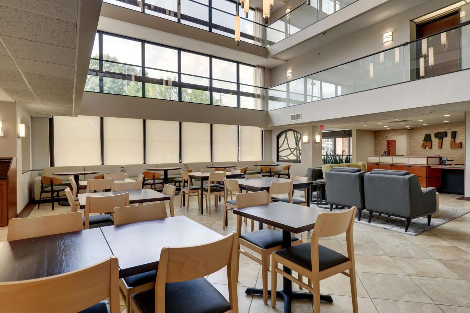 Drury Inn & Suites Atlanta Marietta gallery photo in Marietta, GA — image 9