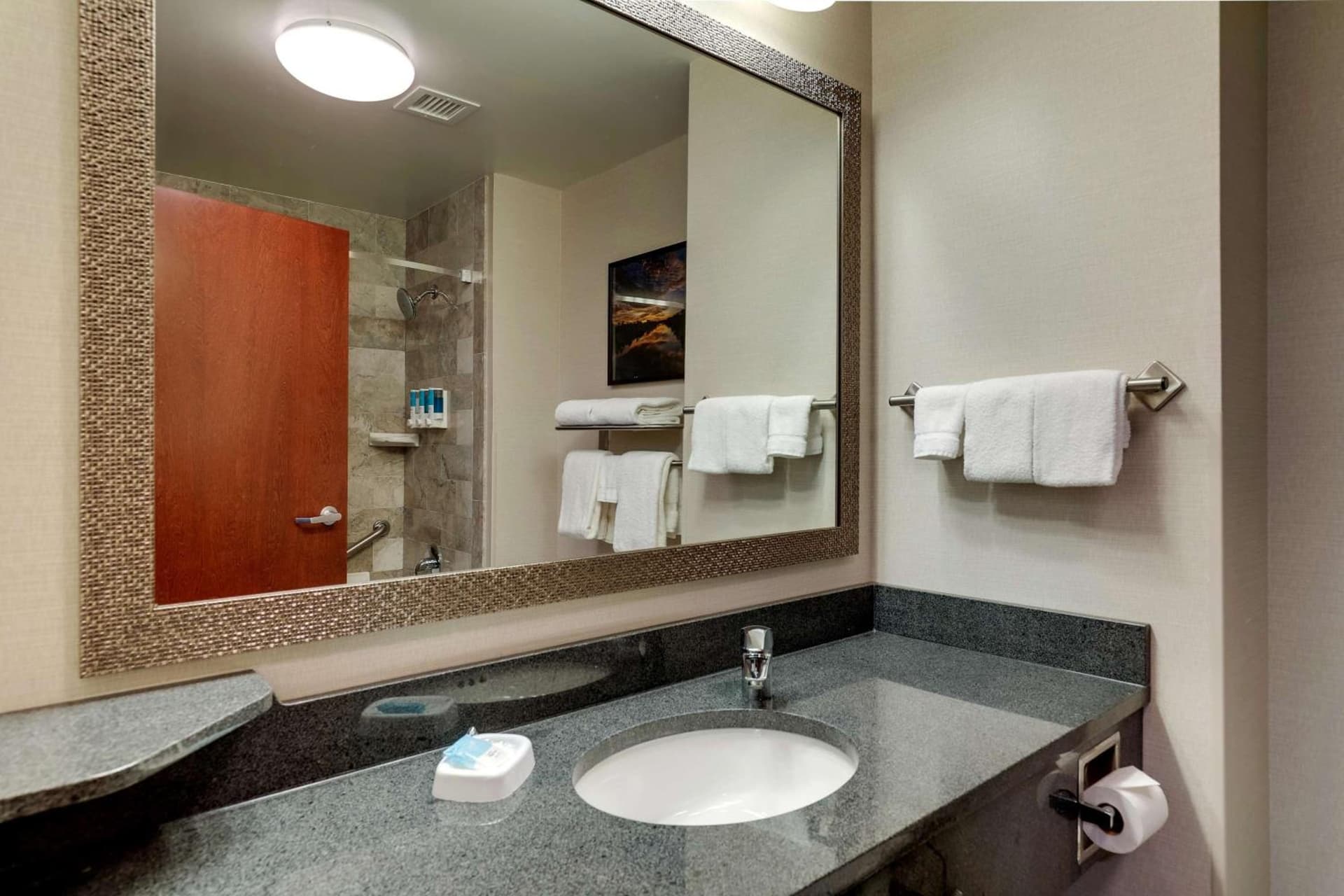 Drury Inn & Suites St. Louis Arnold interior in Arnold, MO — gallery photo 2