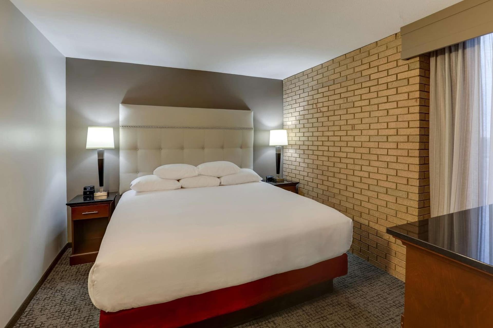 Drury Inn & Suites Columbus Dublin gallery photo in Dublin, OH — image 36