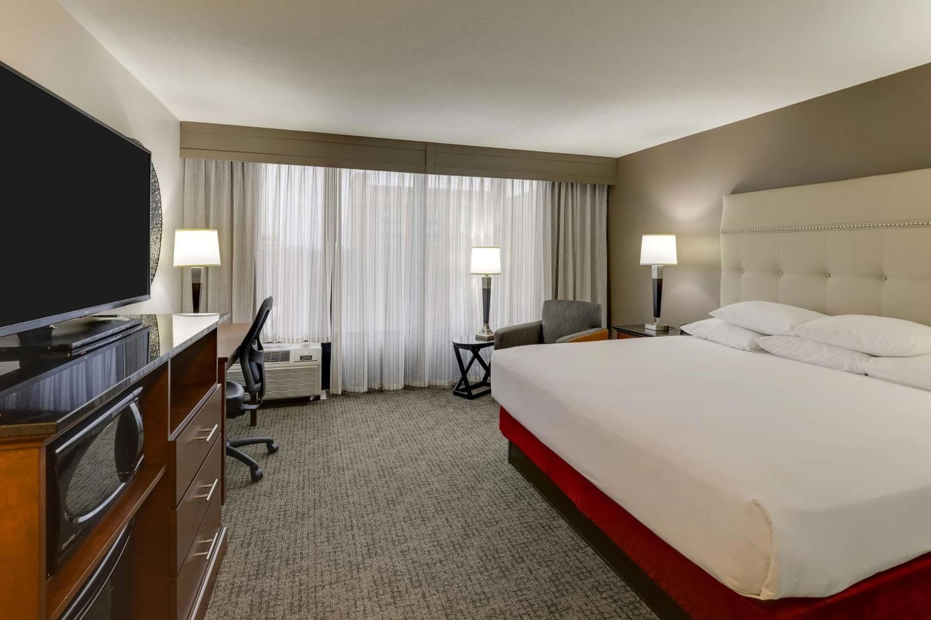 Drury Inn & Suites Columbus Dublin gallery photo in Dublin, OH — image 37