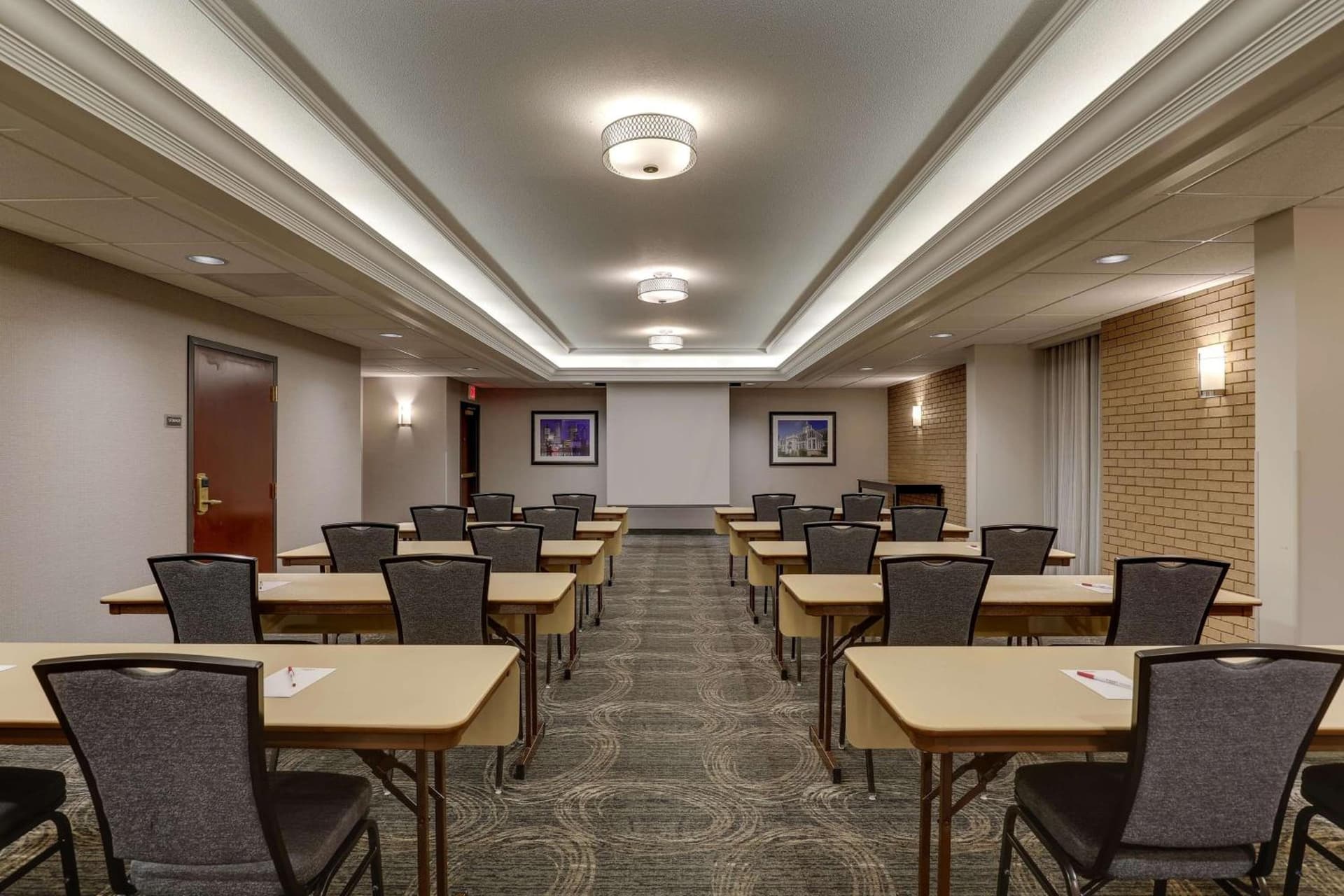 Drury Inn & Suites Columbus Dublin gallery photo in Dublin, OH — image 16