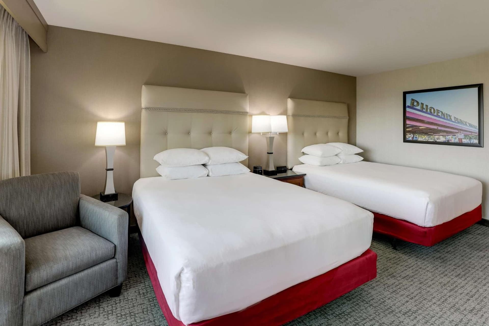 Drury Inn & Suites Phoenix Airport gallery photo in Phoenix, AZ — image 10