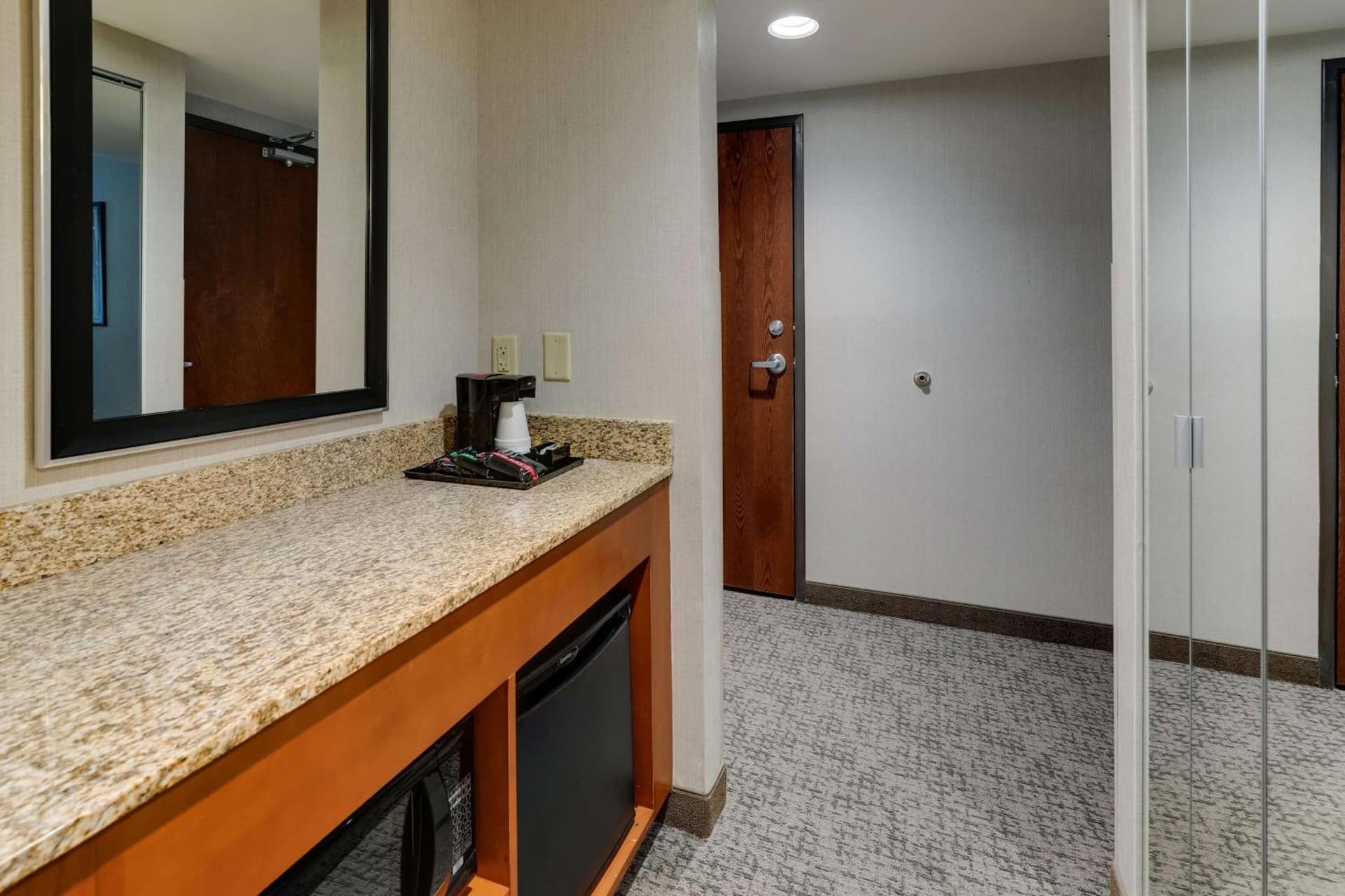 Drury Inn & Suites Phoenix Airport gallery photo in Phoenix, AZ — image 39