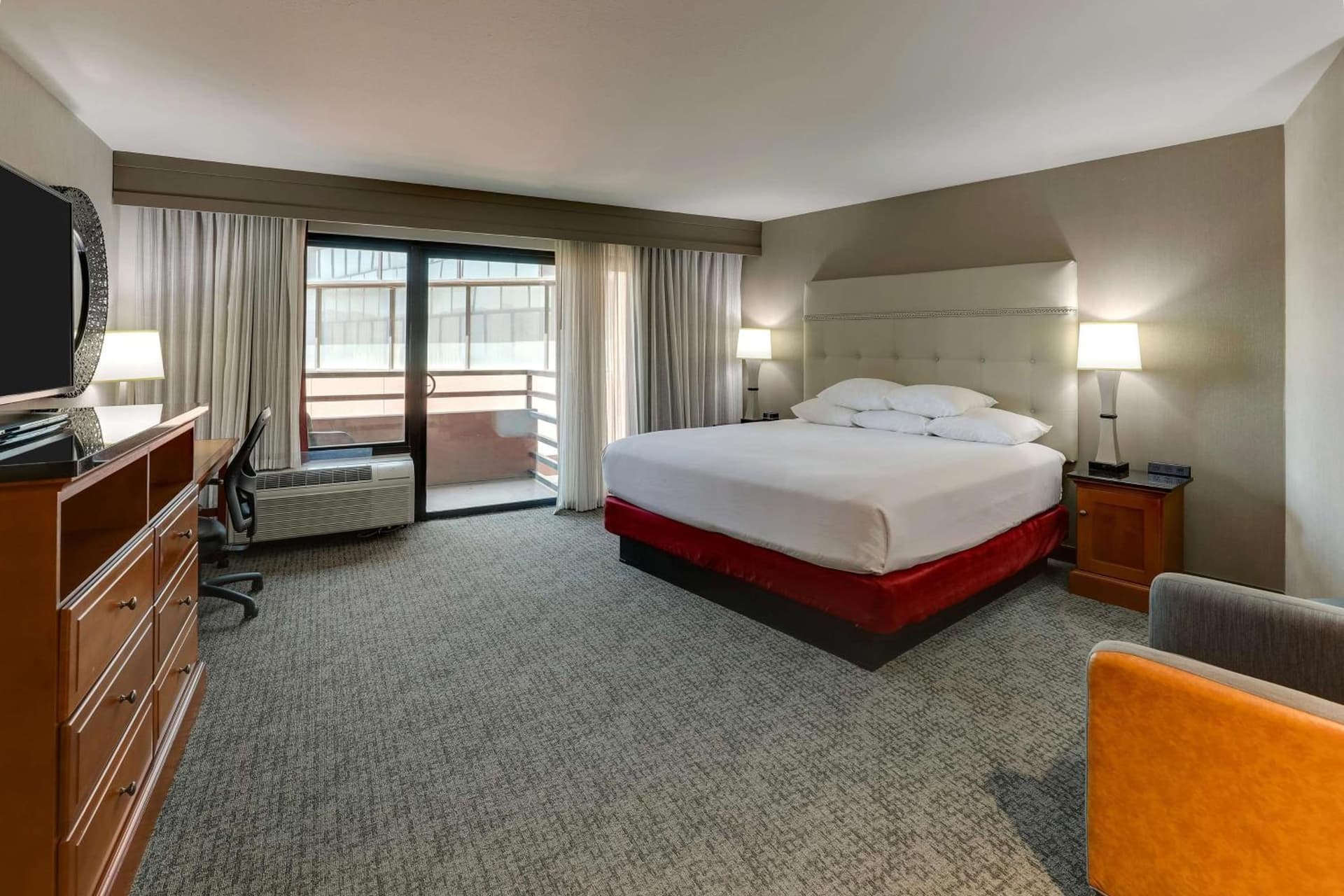 Drury Inn & Suites Phoenix Airport gallery photo in Phoenix, AZ — image 5