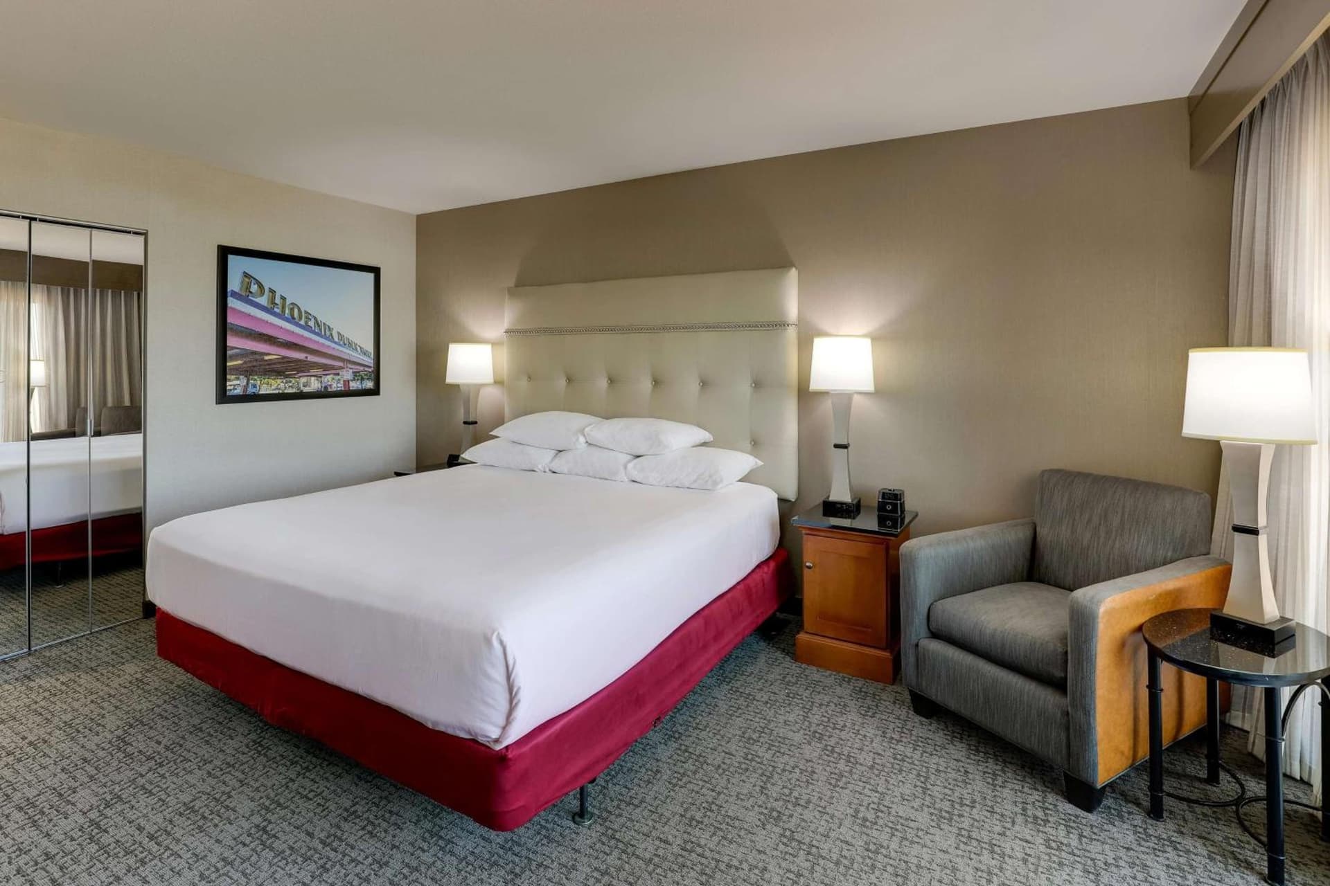 Drury Inn & Suites Phoenix Airport gallery photo in Phoenix, AZ — image 72