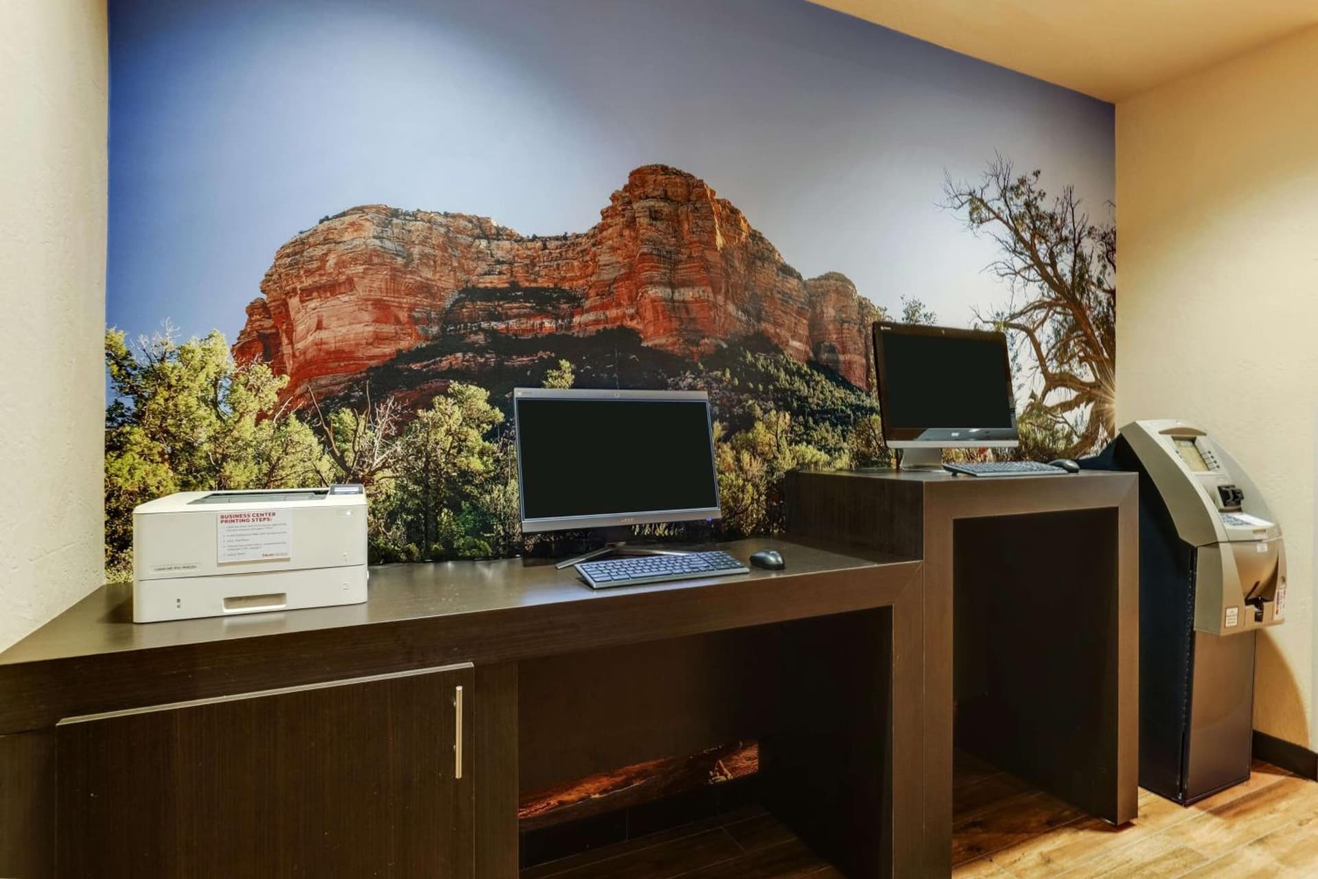 Drury Inn & Suites Phoenix Airport gallery photo in Phoenix, AZ — image 58