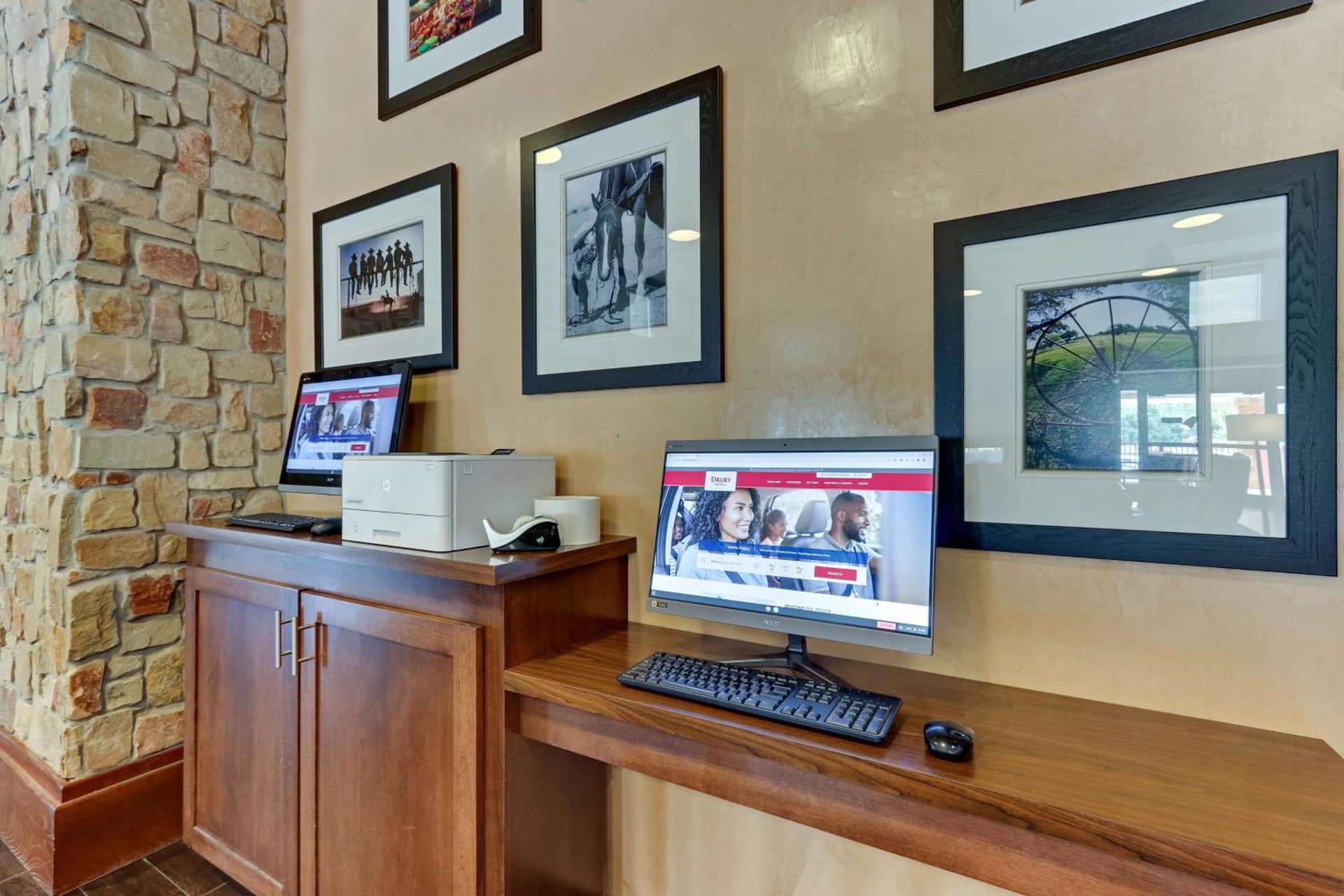 Wyndham Garden San Antonio Airport gallery photo in San Antonio, TX — image 16