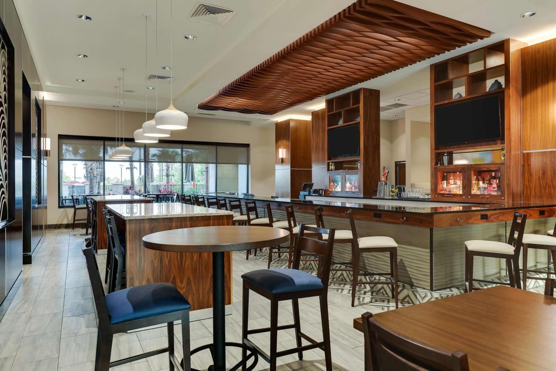 Drury Plaza Hotel Orlando - Disney Springs Area gallery photo in Orlando, FL — image 71