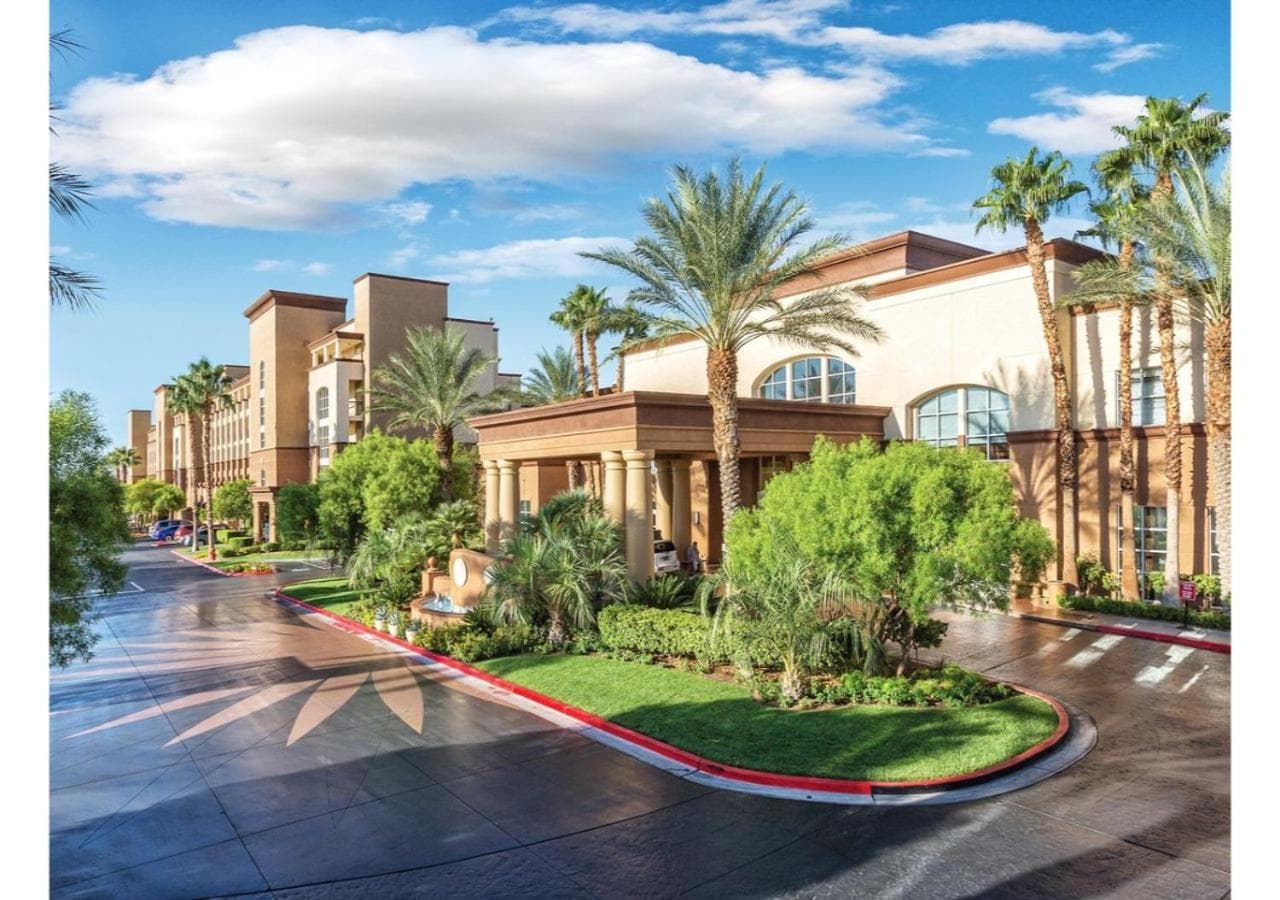 Exclusive Condo Retreat Featuring a Lazy River - Special Offer Now! featured exterior or lobby in Las Vegas, NV — similar hotel