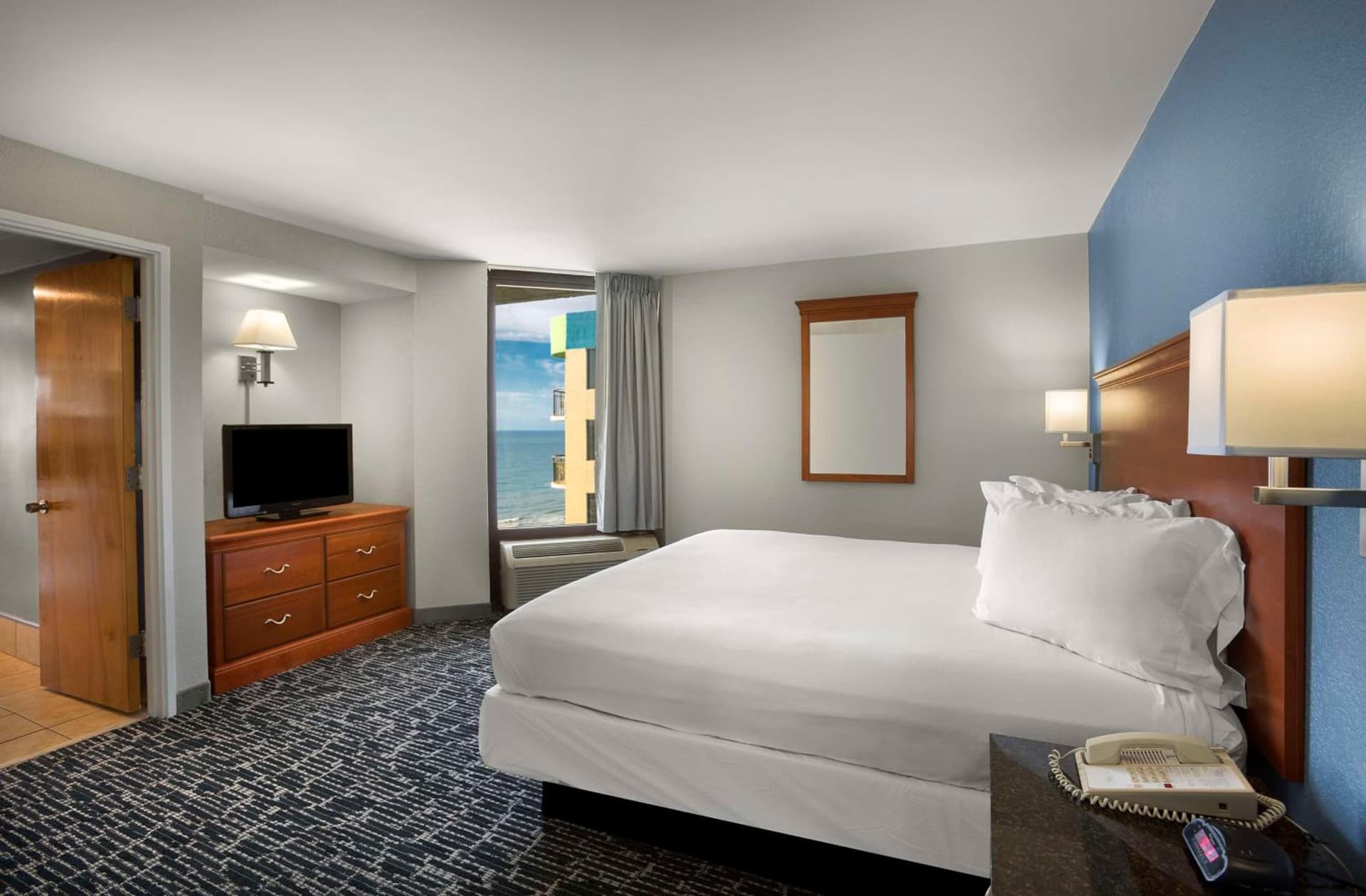 Dayton House Resort - BW Signature Collection gallery photo in Myrtle Beach, SC — image 12