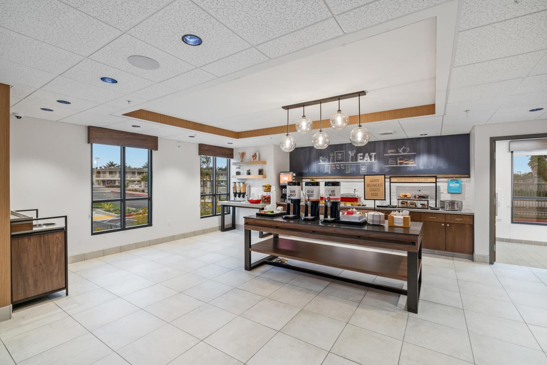 Hampton Inn Morro Bay gallery photo in Morro Bay, CA — image 21