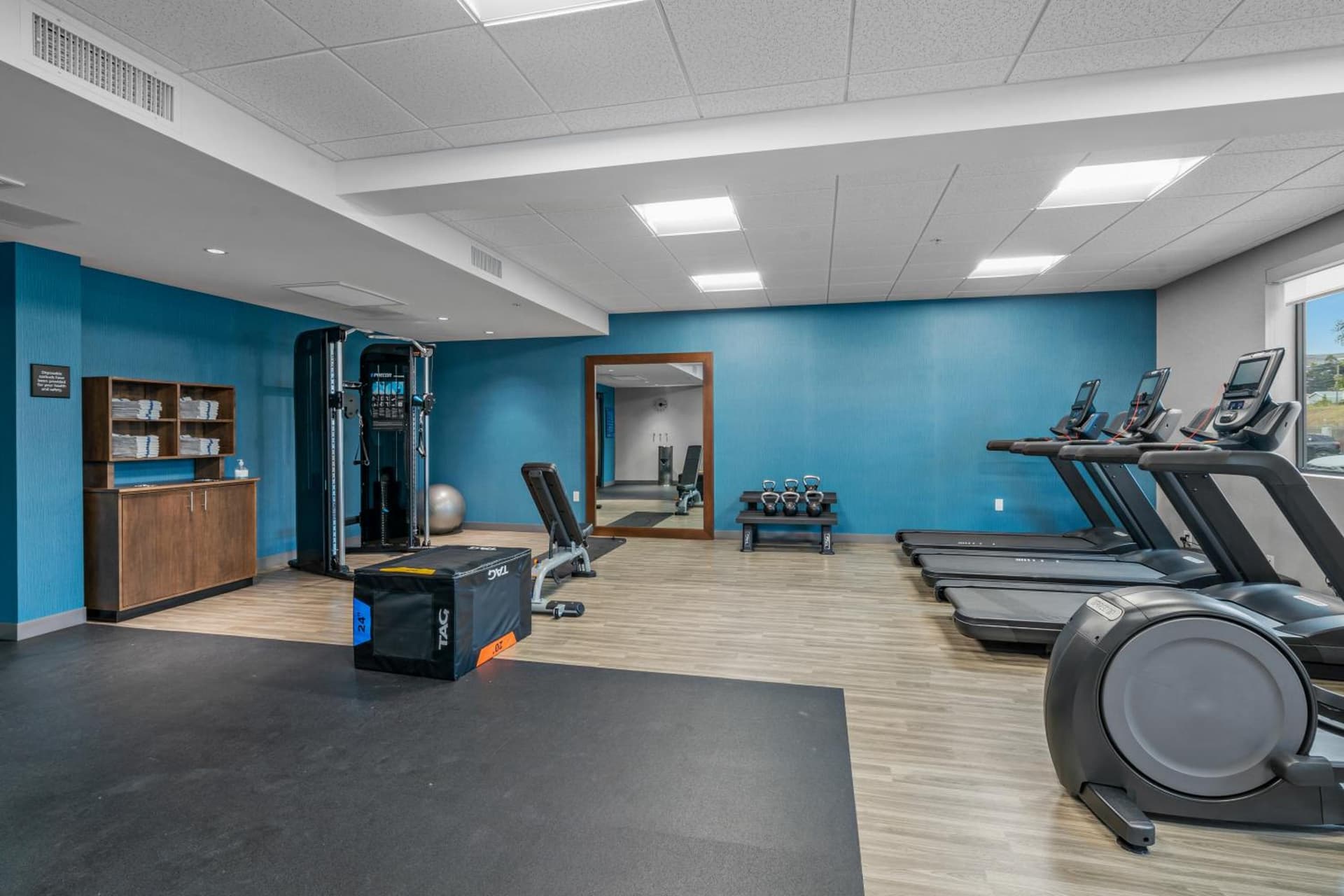 Hampton Inn Morro Bay gallery photo in Morro Bay, CA — image 7