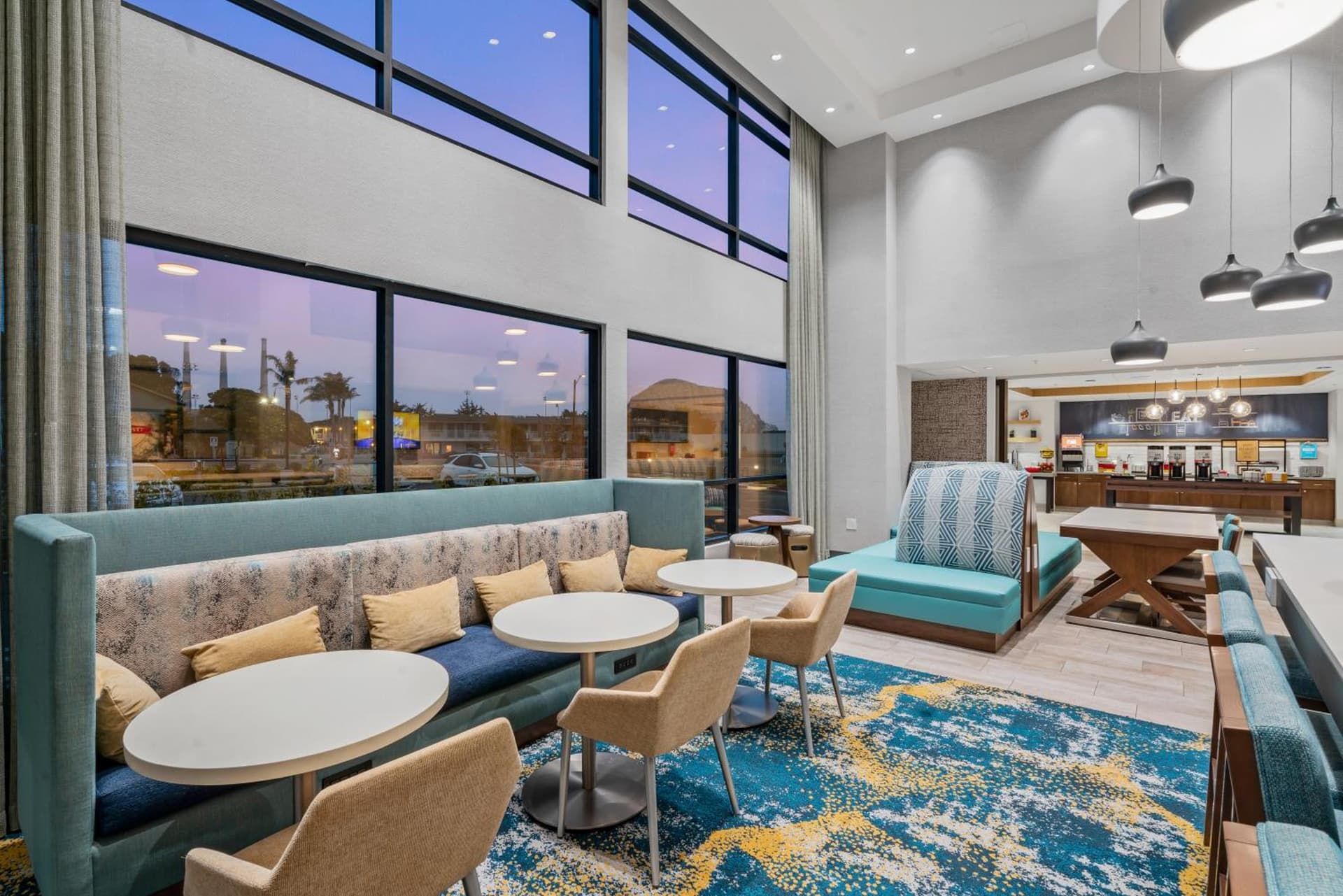 Hampton Inn Morro Bay interior in Morro Bay, CA — gallery photo 2