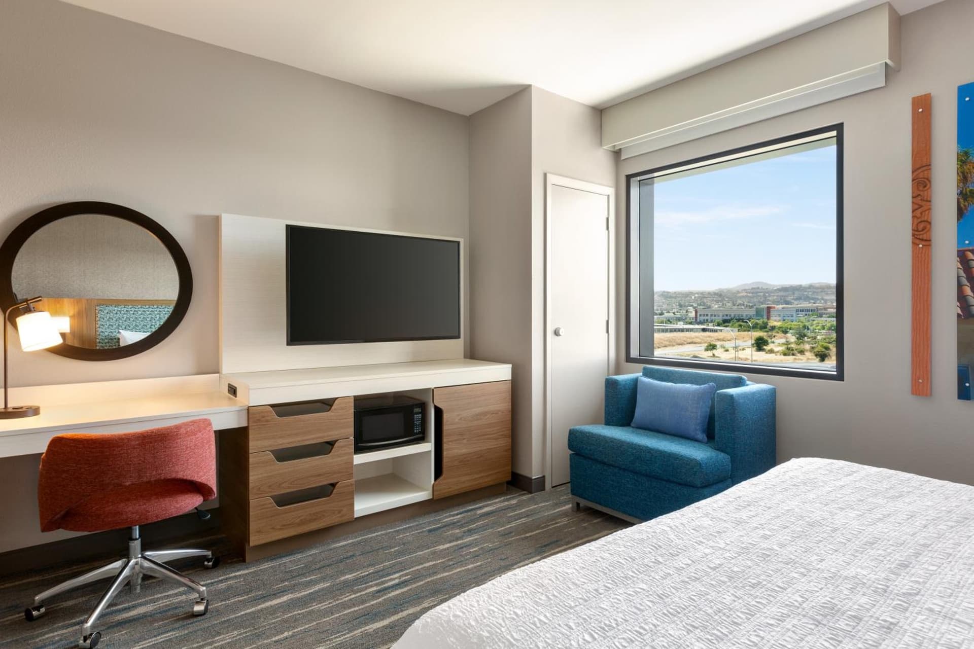Hampton Inn & Suites San Mateo-San Francisco Airport gallery photo in San Mateo, CA — image 30