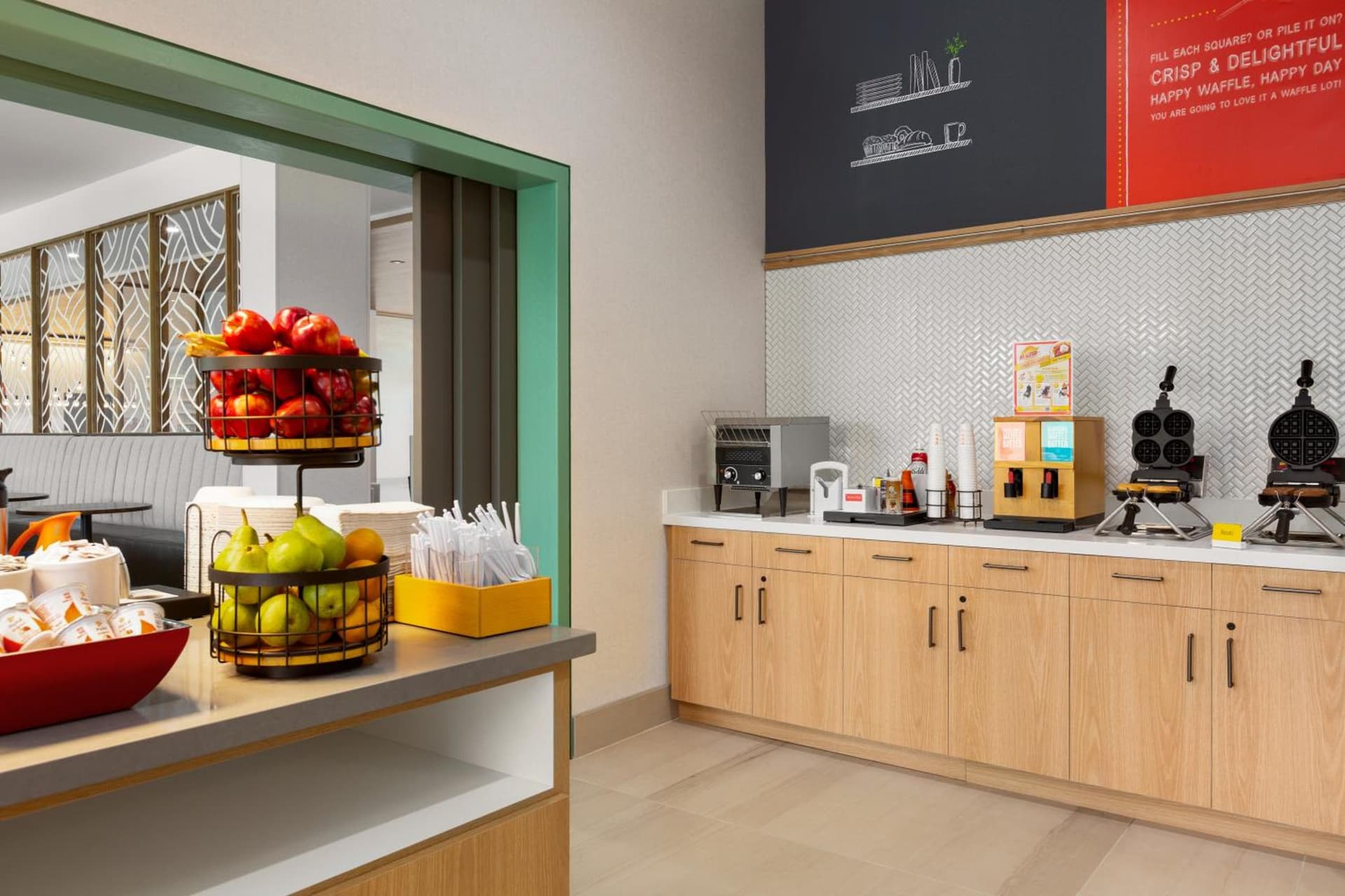 Hampton Inn & Suites San Mateo-San Francisco Airport gallery photo in San Mateo, CA — image 20