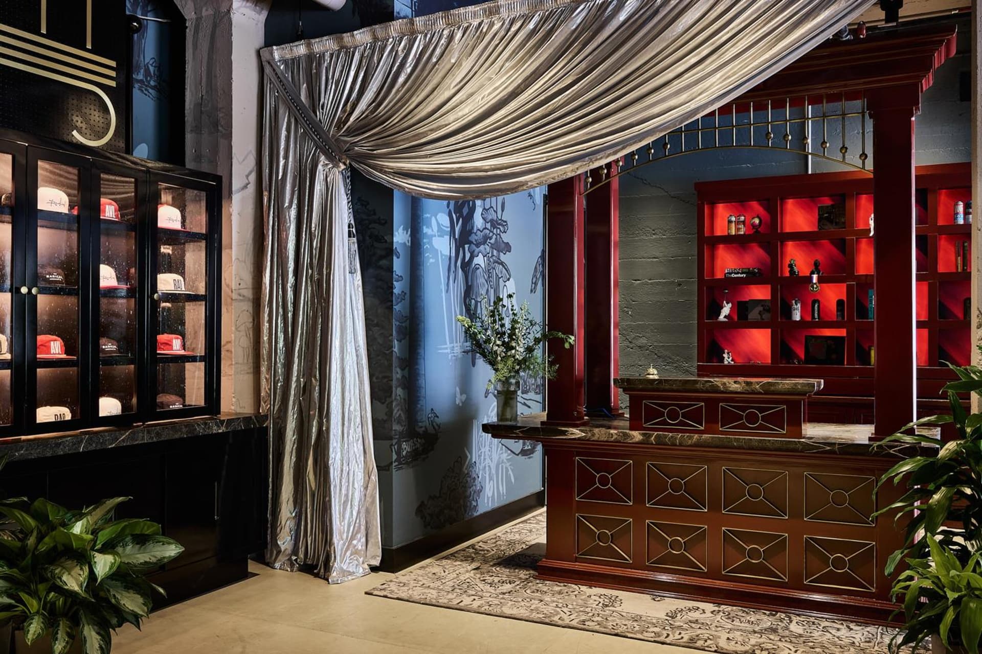 The Radical Asheville, Tapestry Collection by Hilton interior in Asheville, NC — gallery photo 2